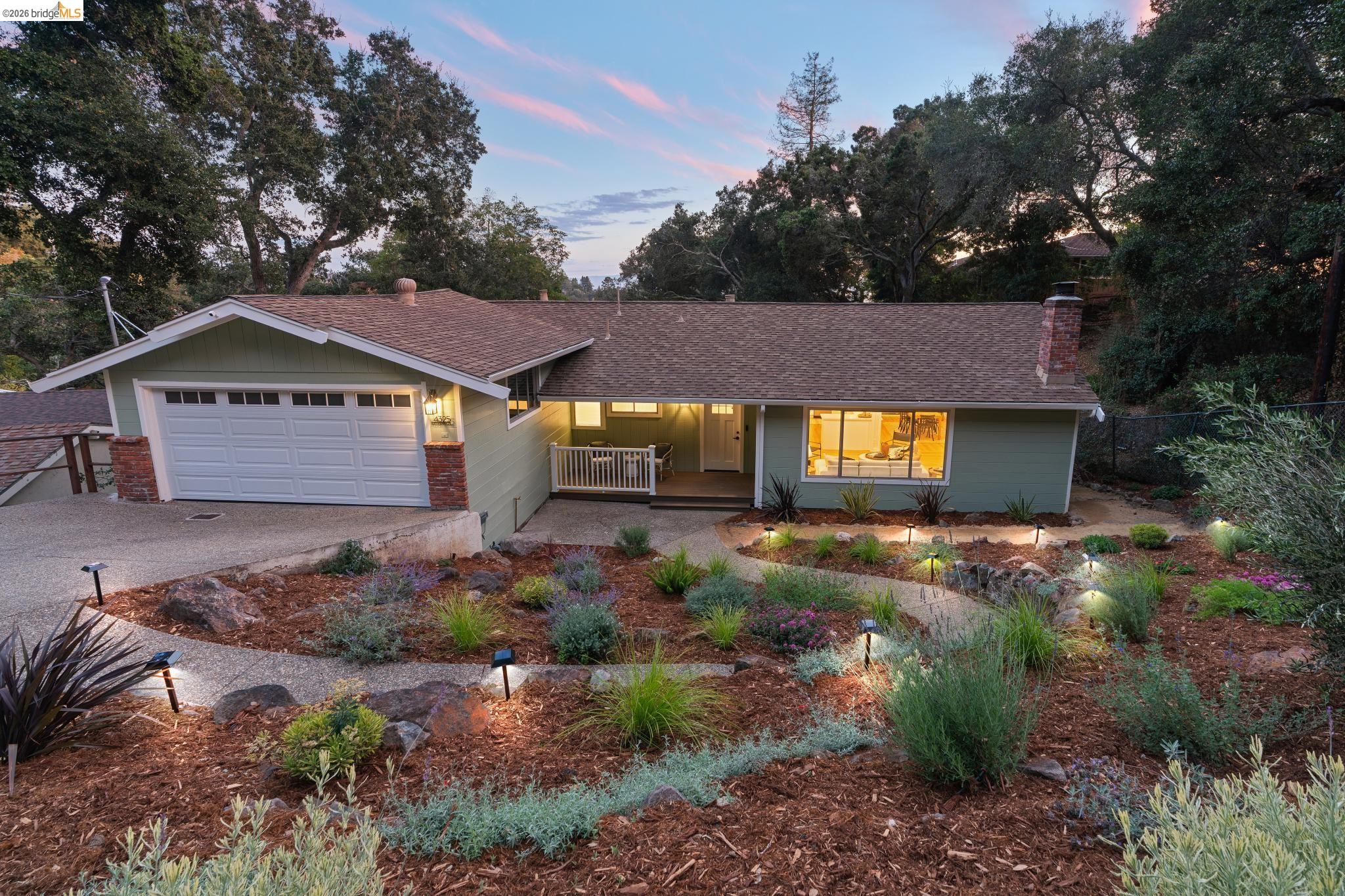 4325 Mountain View