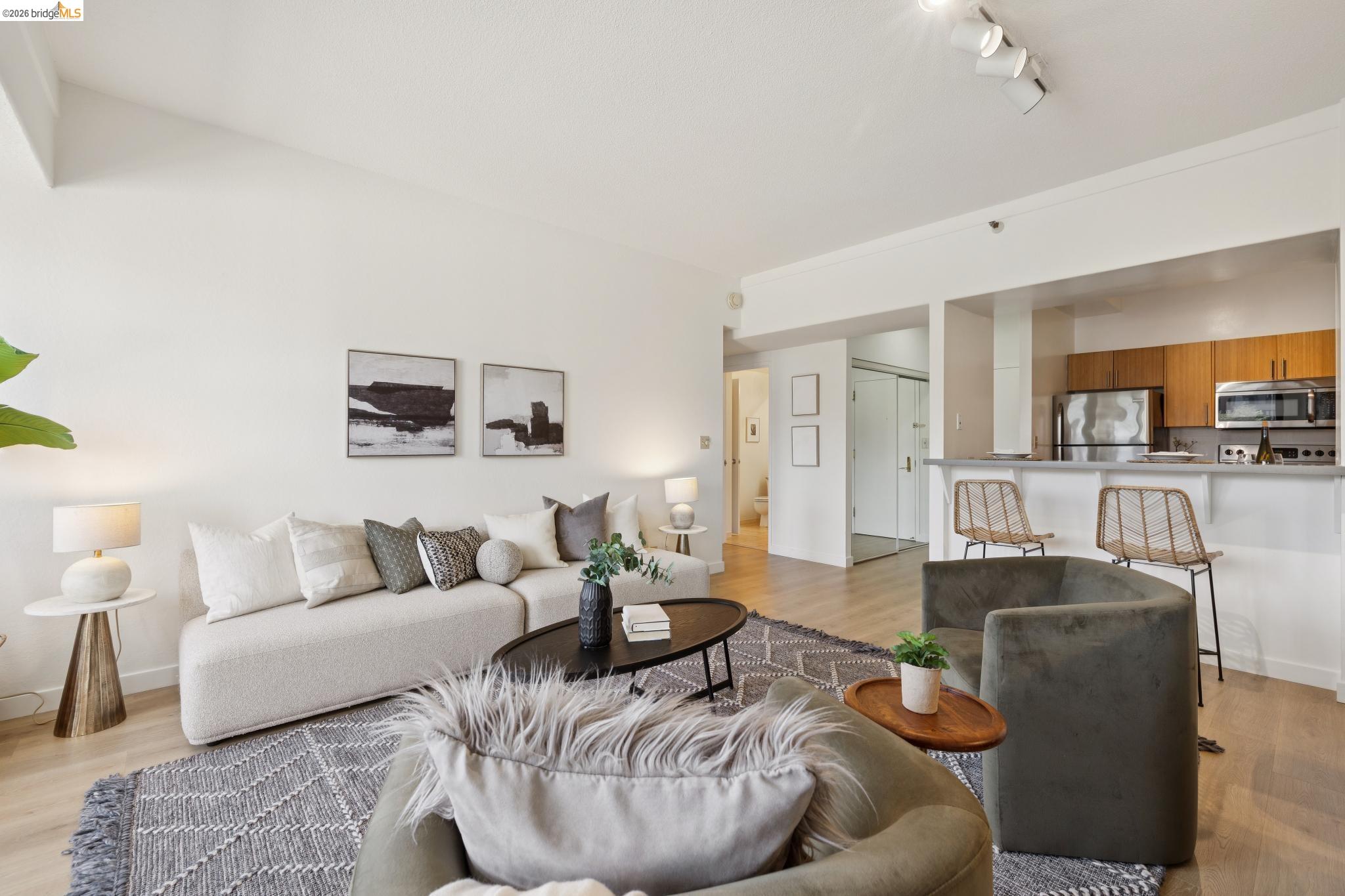6363 Christie Avenue # 225