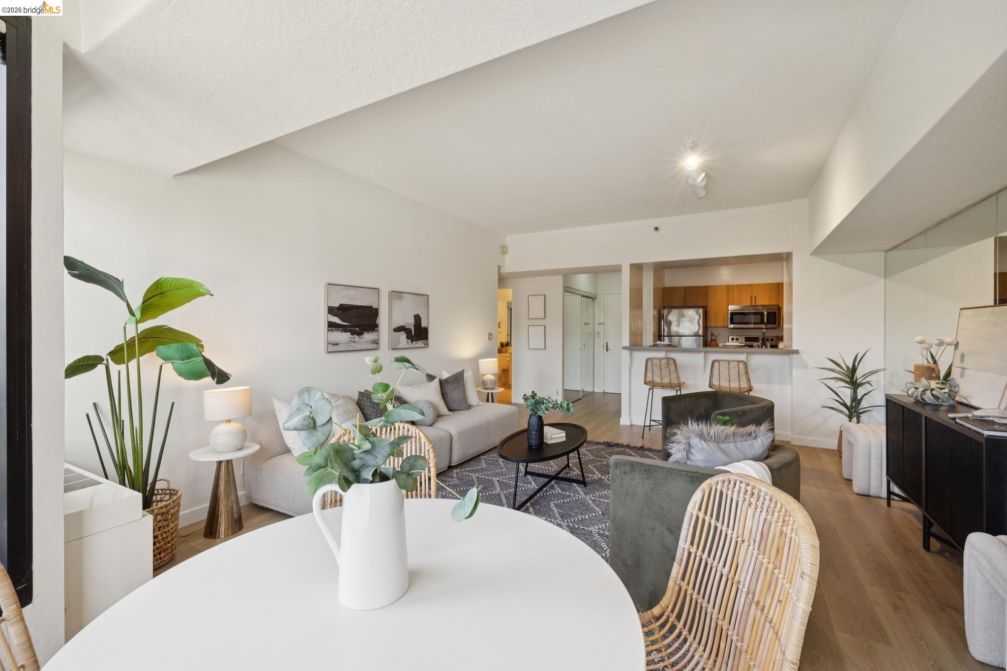 6363 Christie Avenue # 225