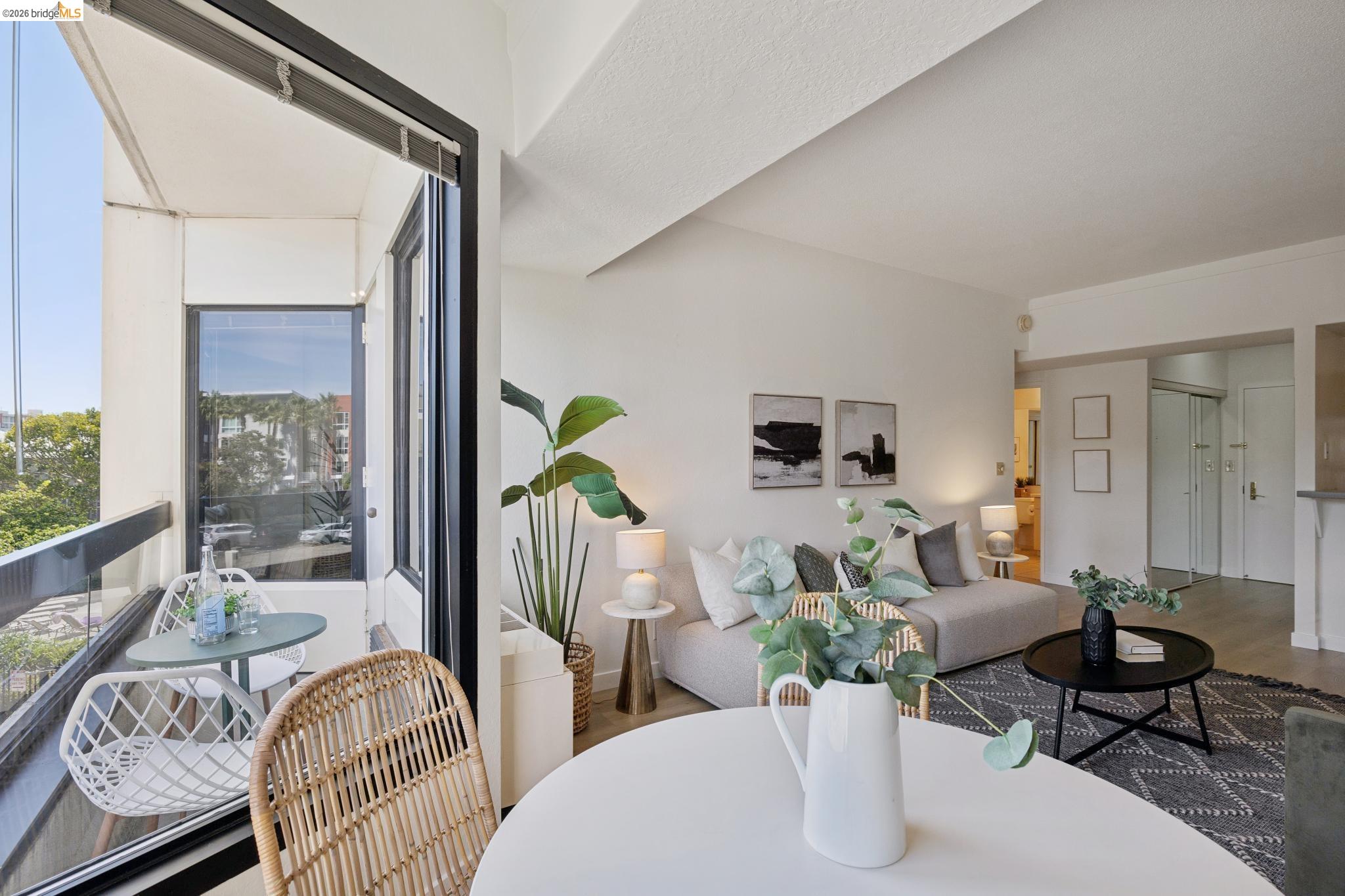 6363 Christie Avenue # 225