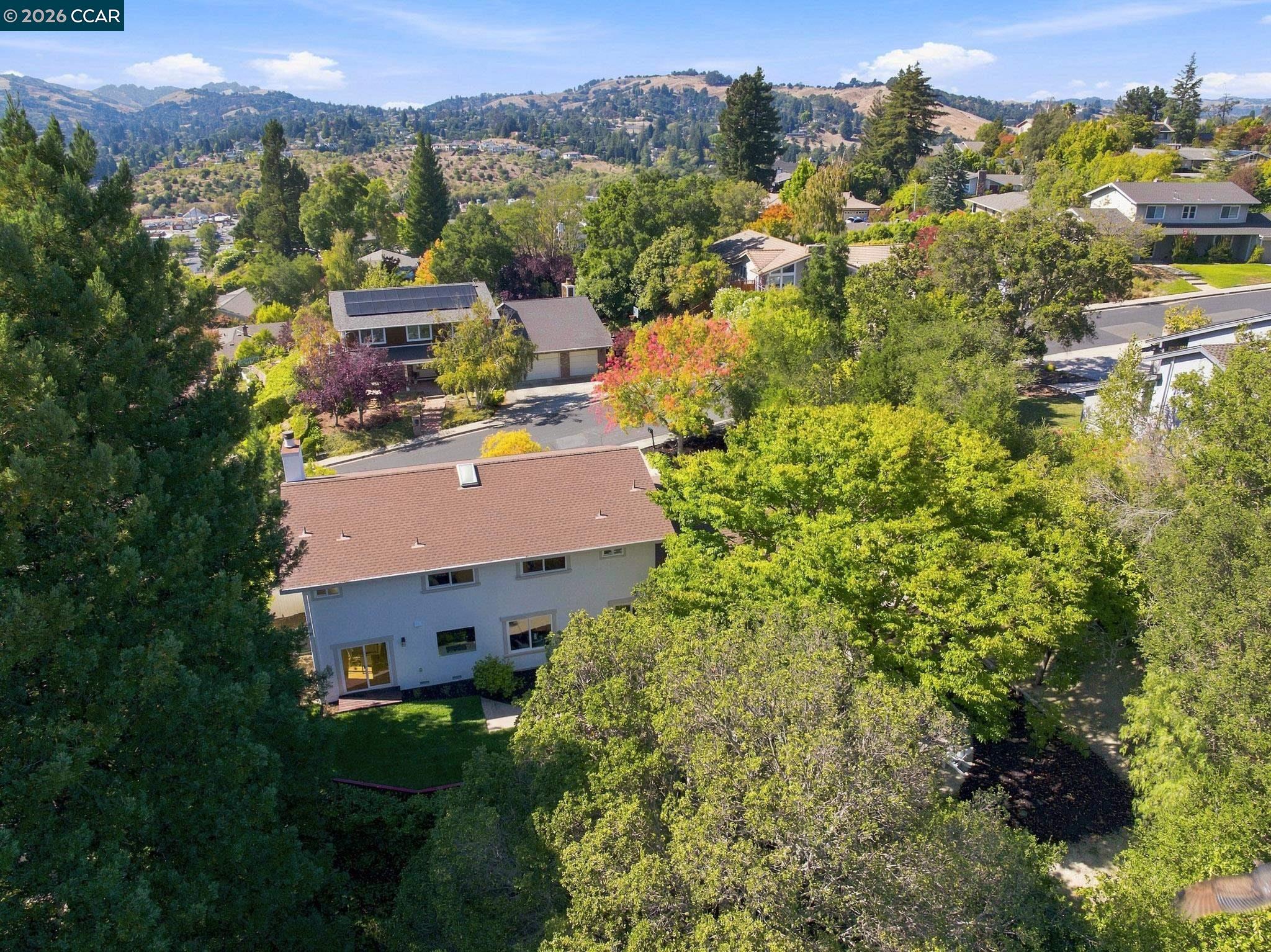 149 Sandringham Dr