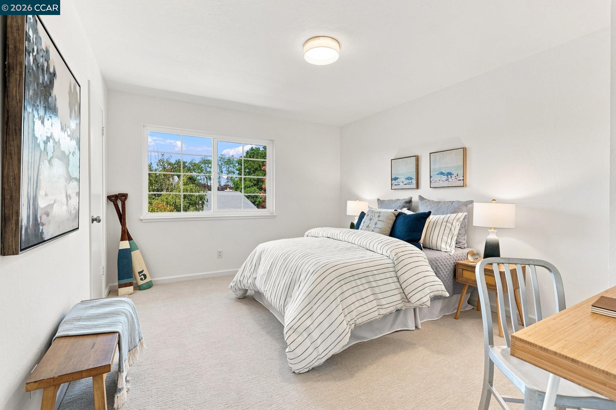 149 Sandringham Dr