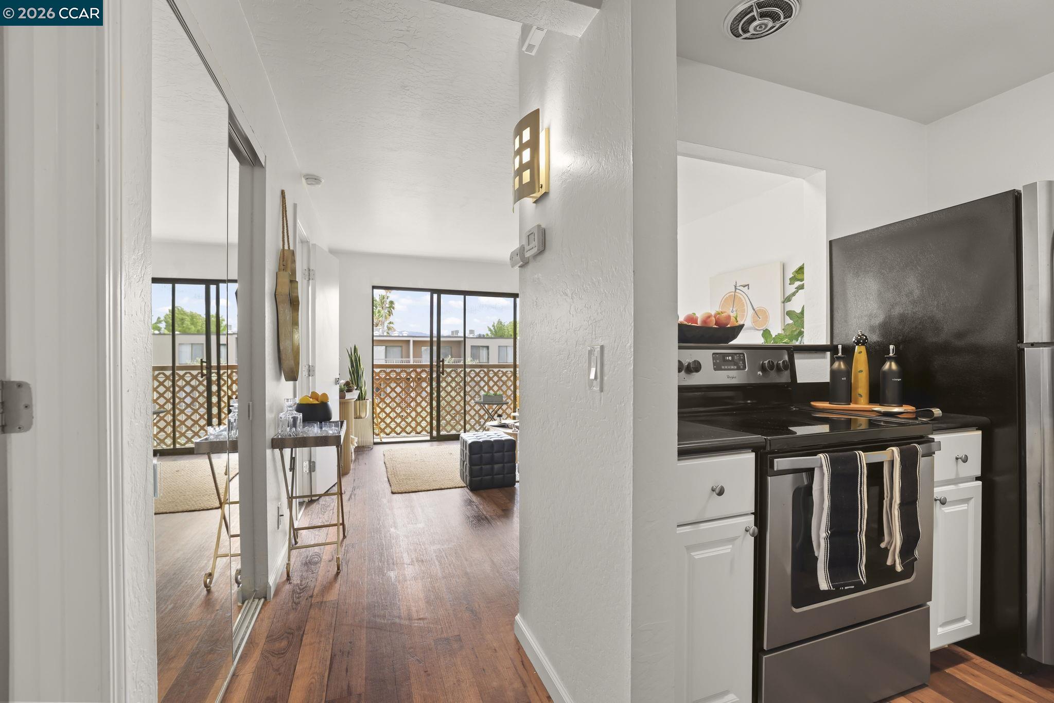 470 N Civic Dr # 505