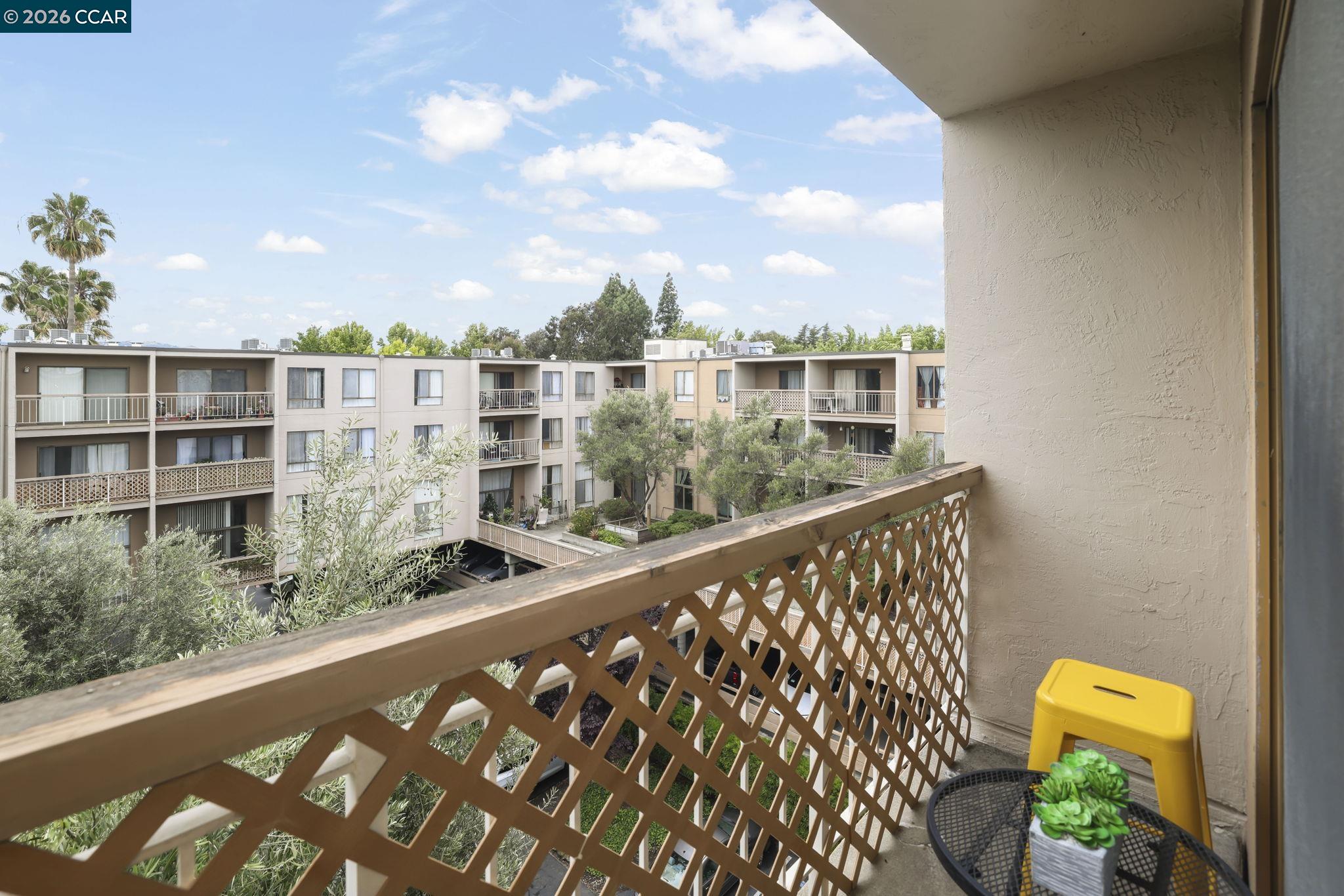 470 N Civic Dr # 505