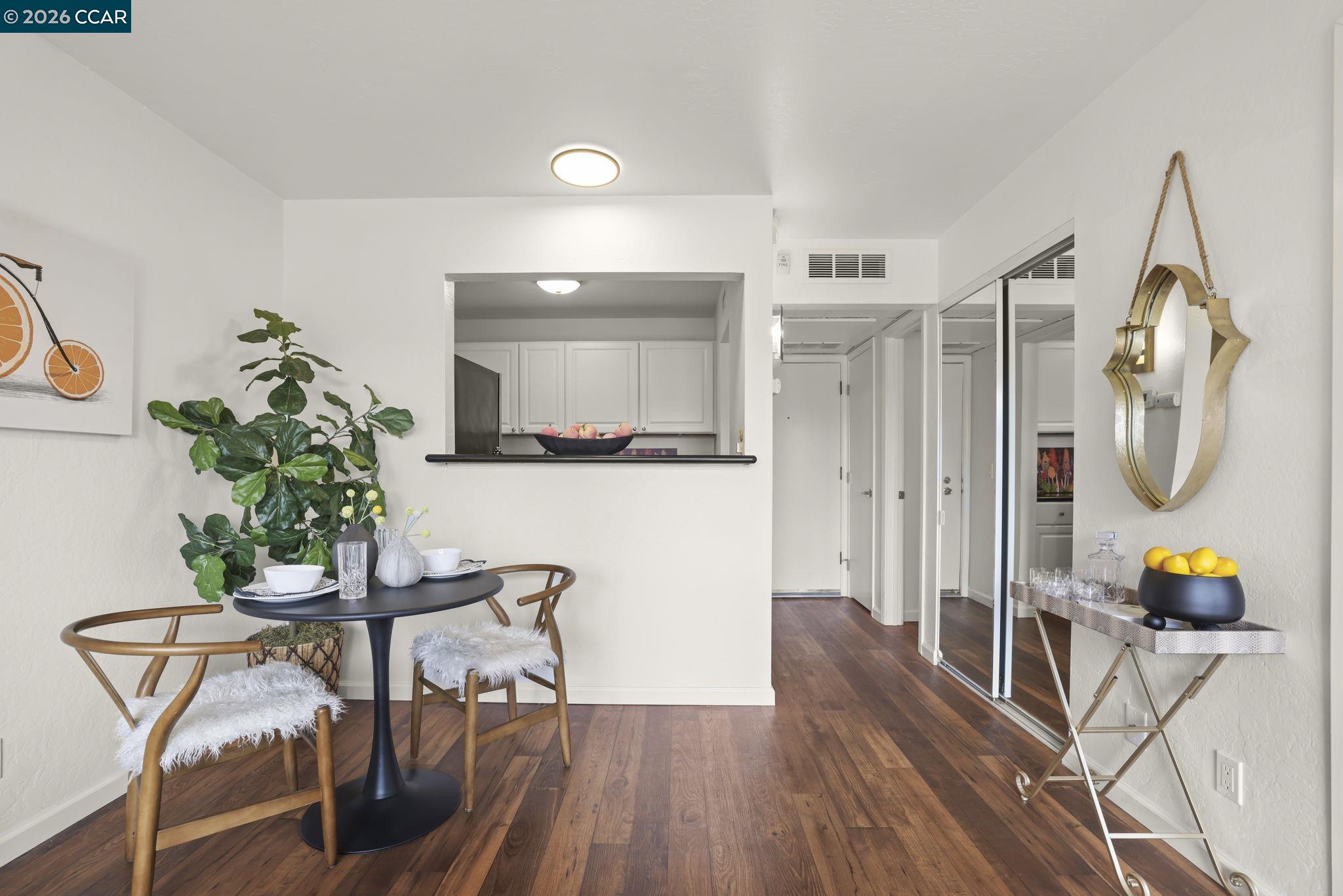 470 N Civic Dr # 505