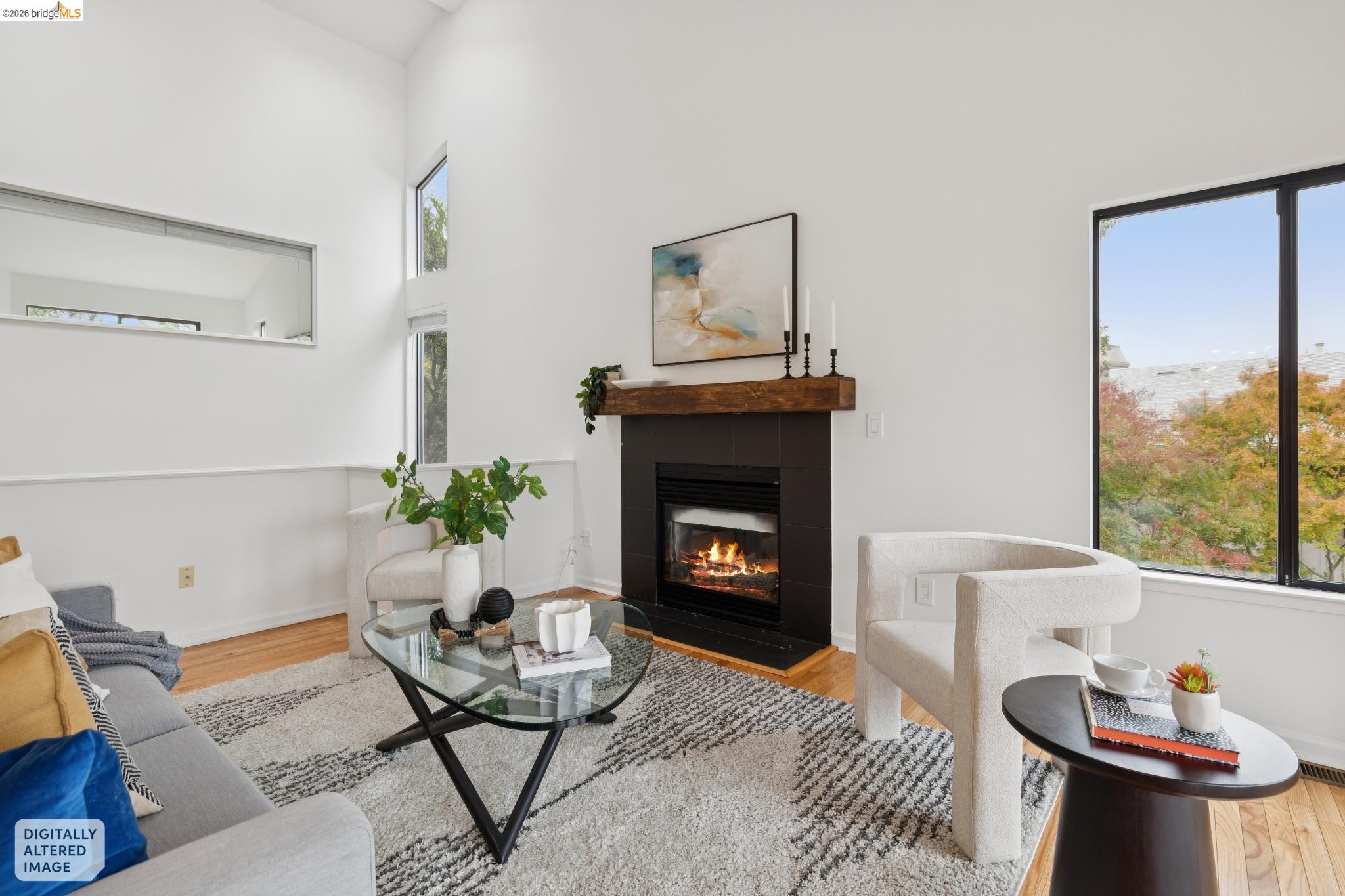 557 Hiller Dr