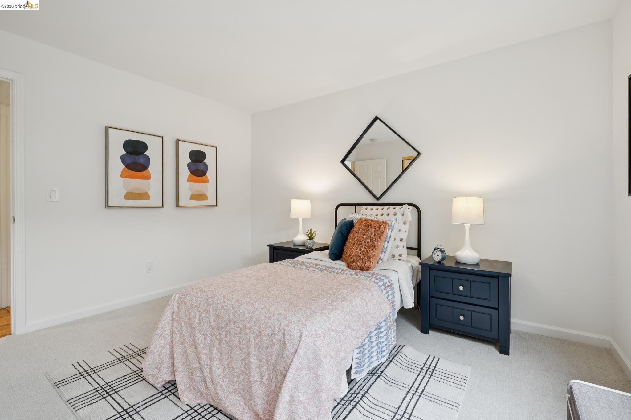 557 Hiller Dr