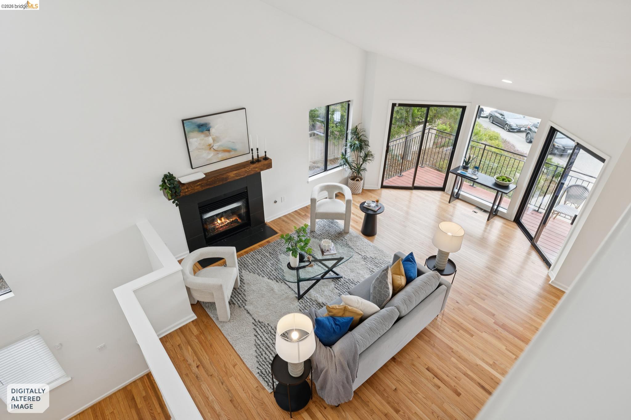 557 Hiller Dr