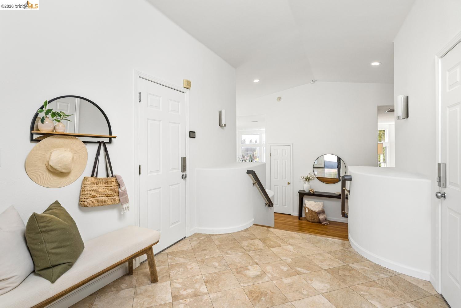 35 Bay Forest Ct