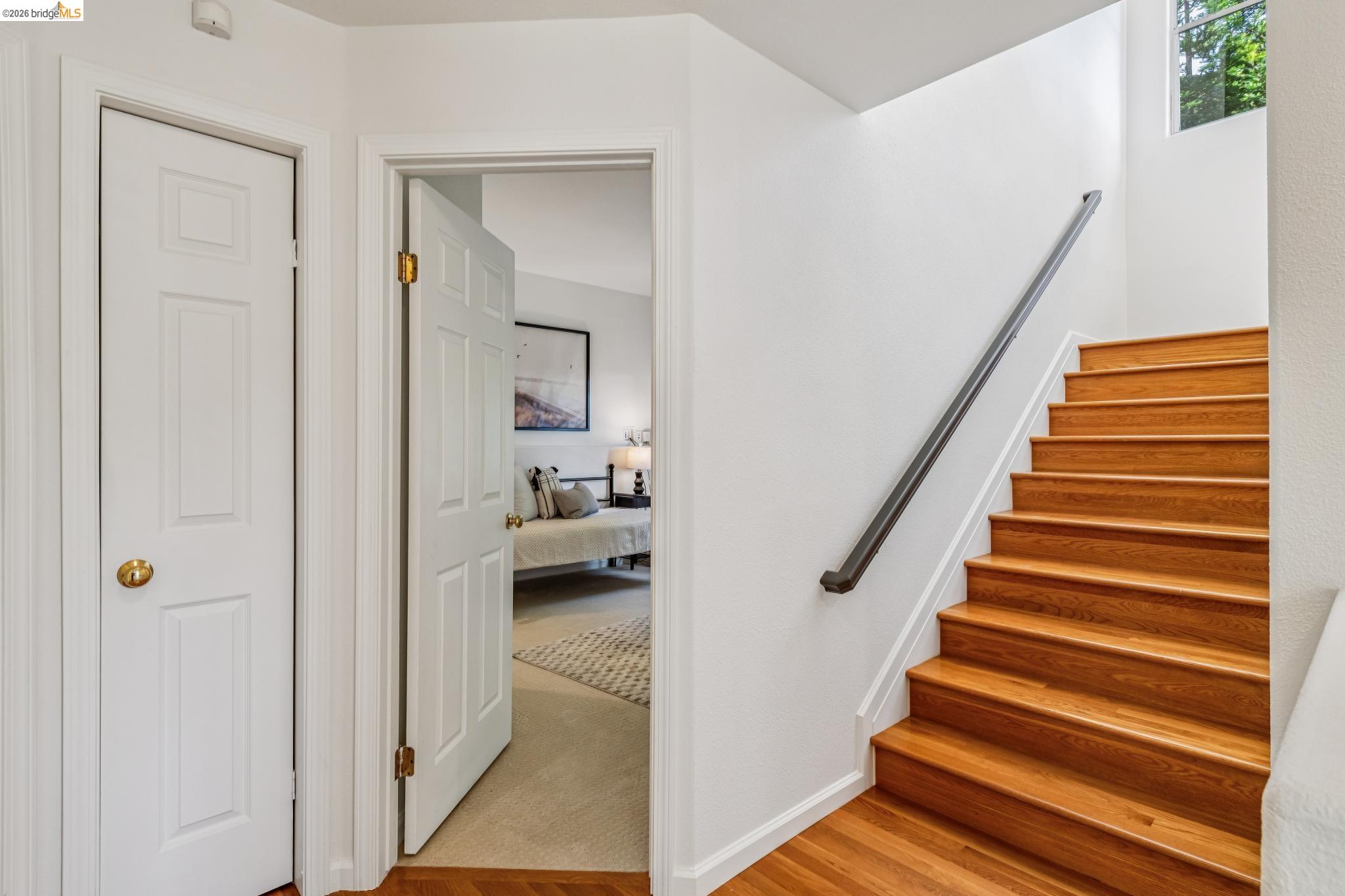35 Bay Forest Ct
