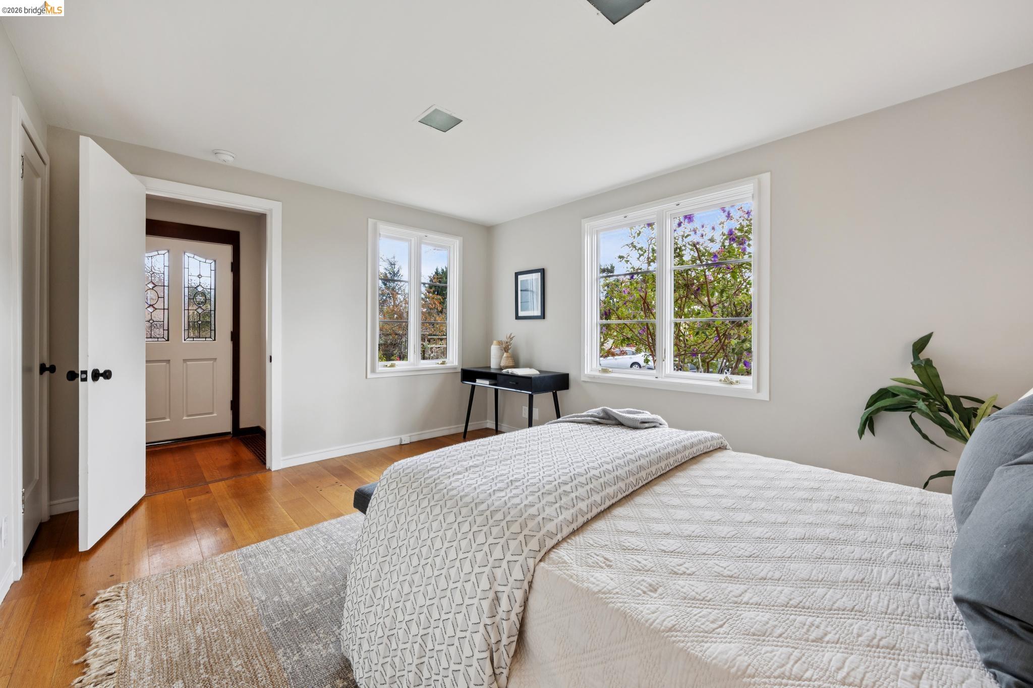18 Arlington Ct