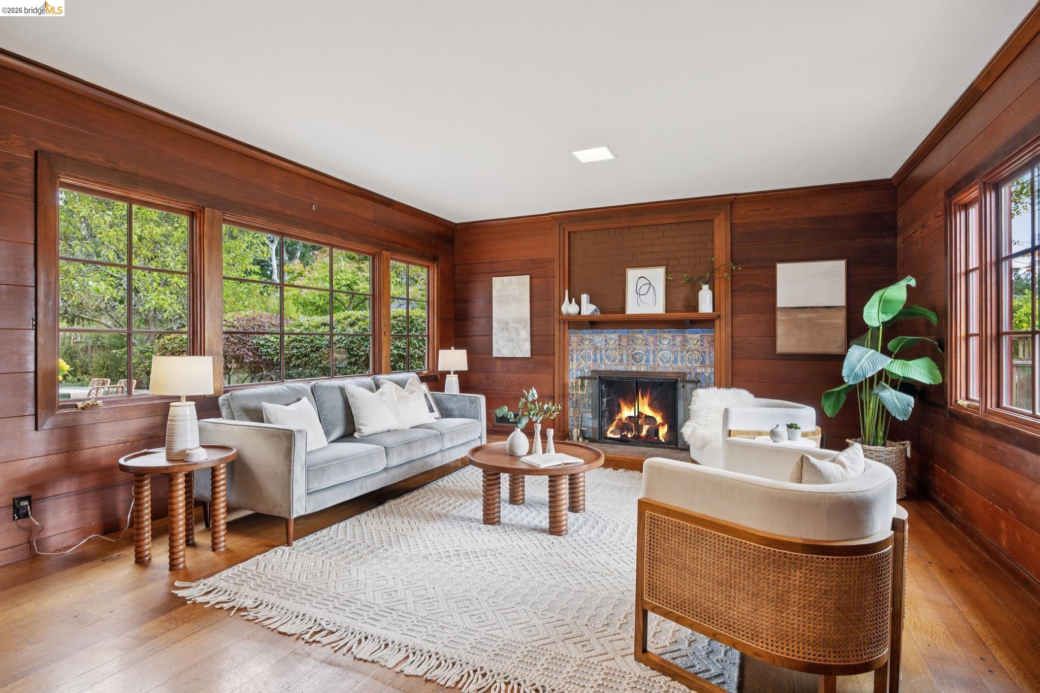 18 Arlington Ct