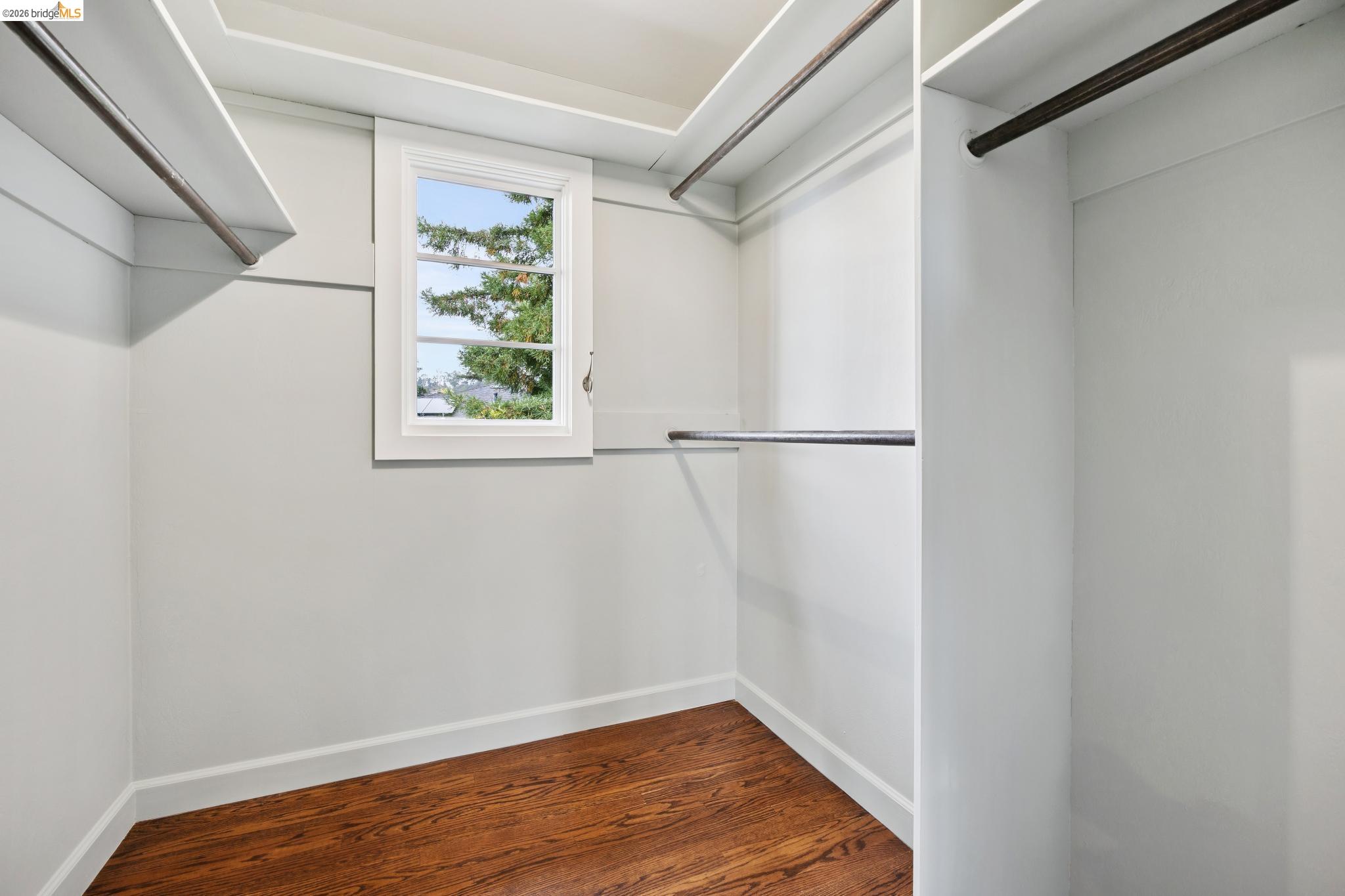 18 Arlington Ct