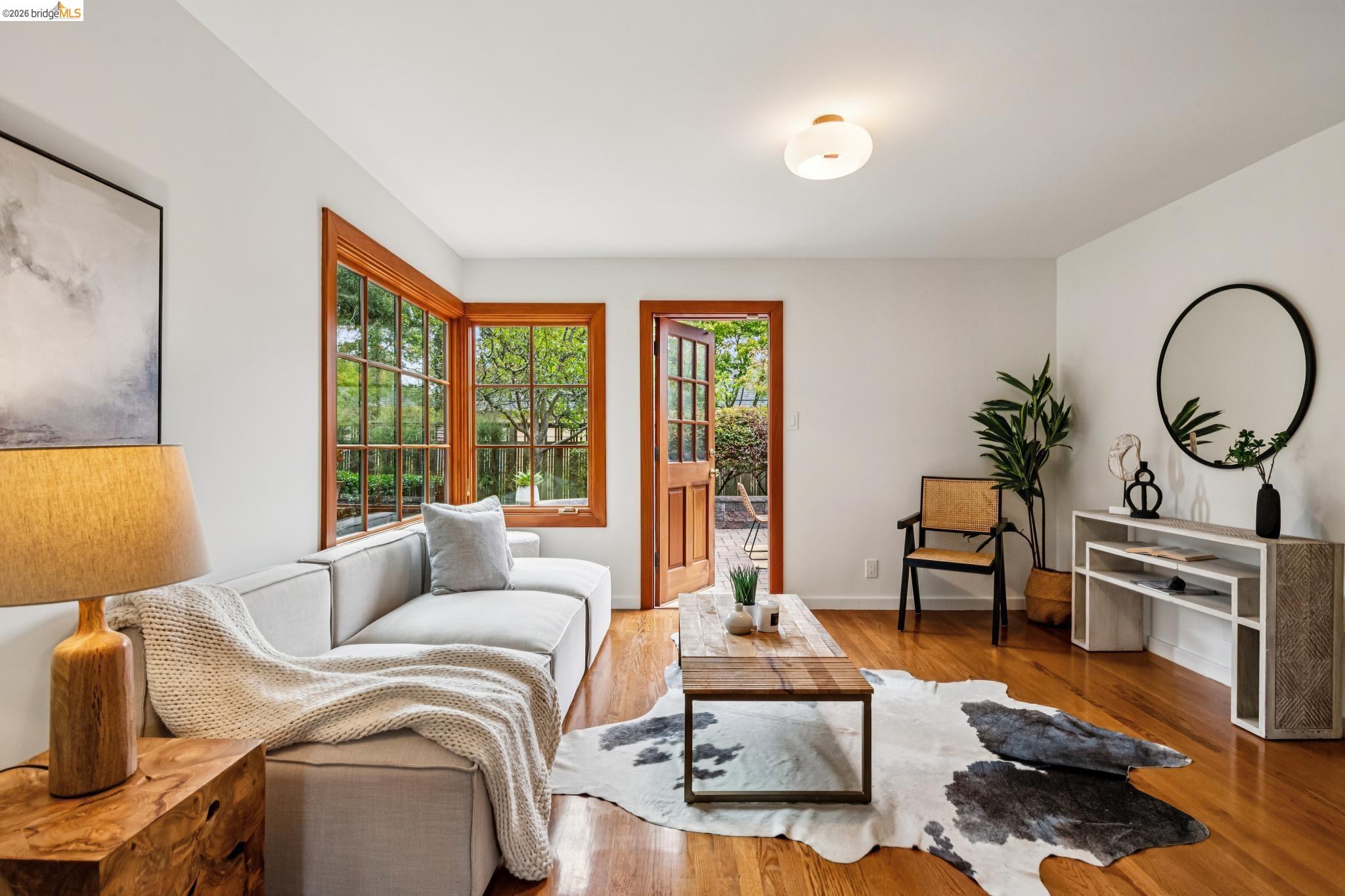 18 Arlington Ct