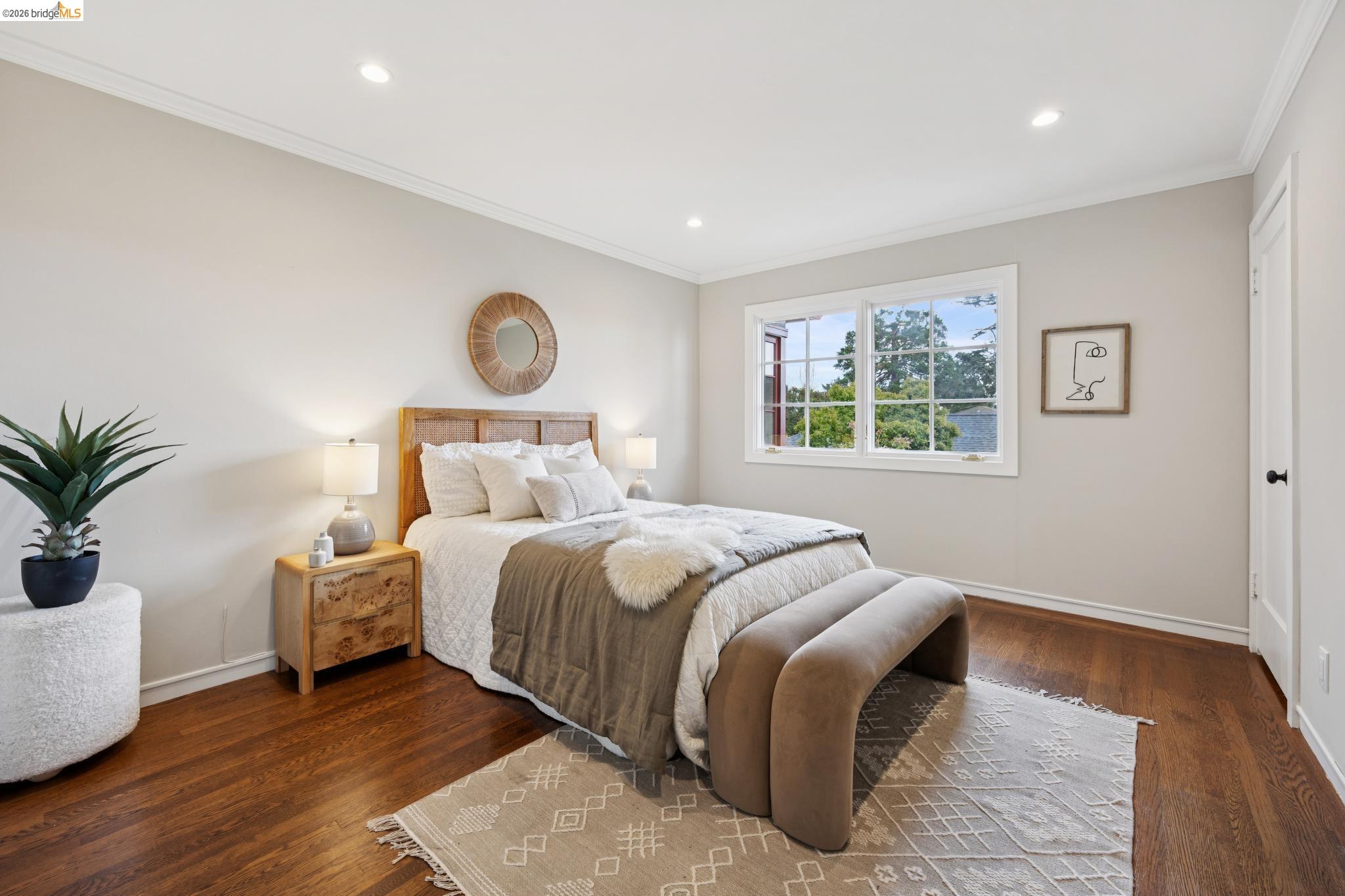 18 Arlington Ct