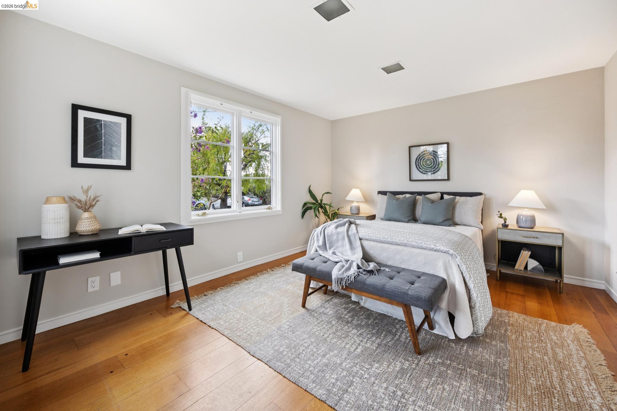 18 Arlington Ct