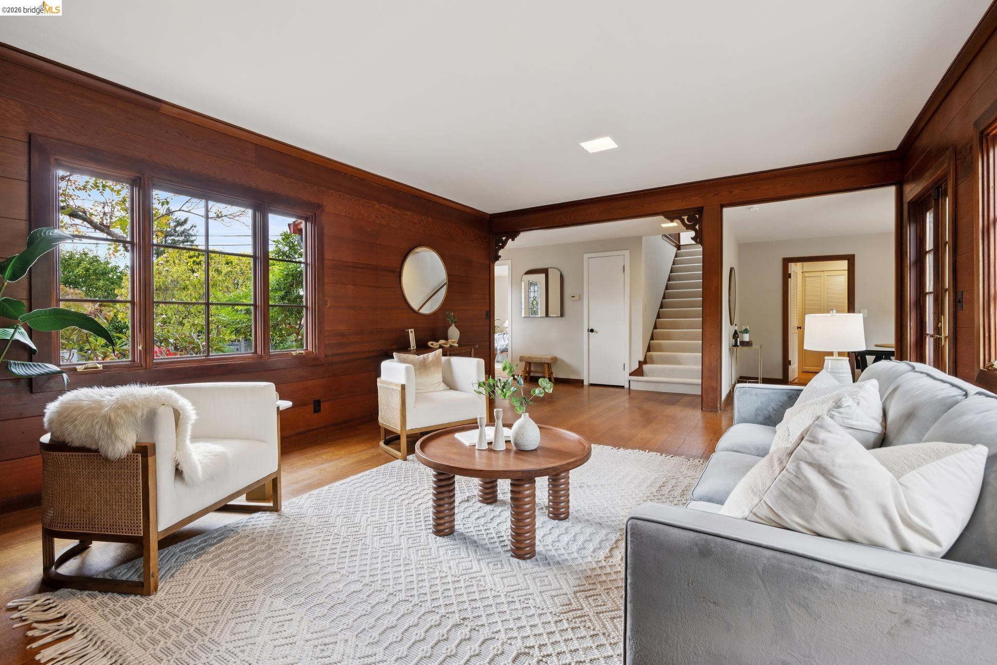 18 Arlington Ct