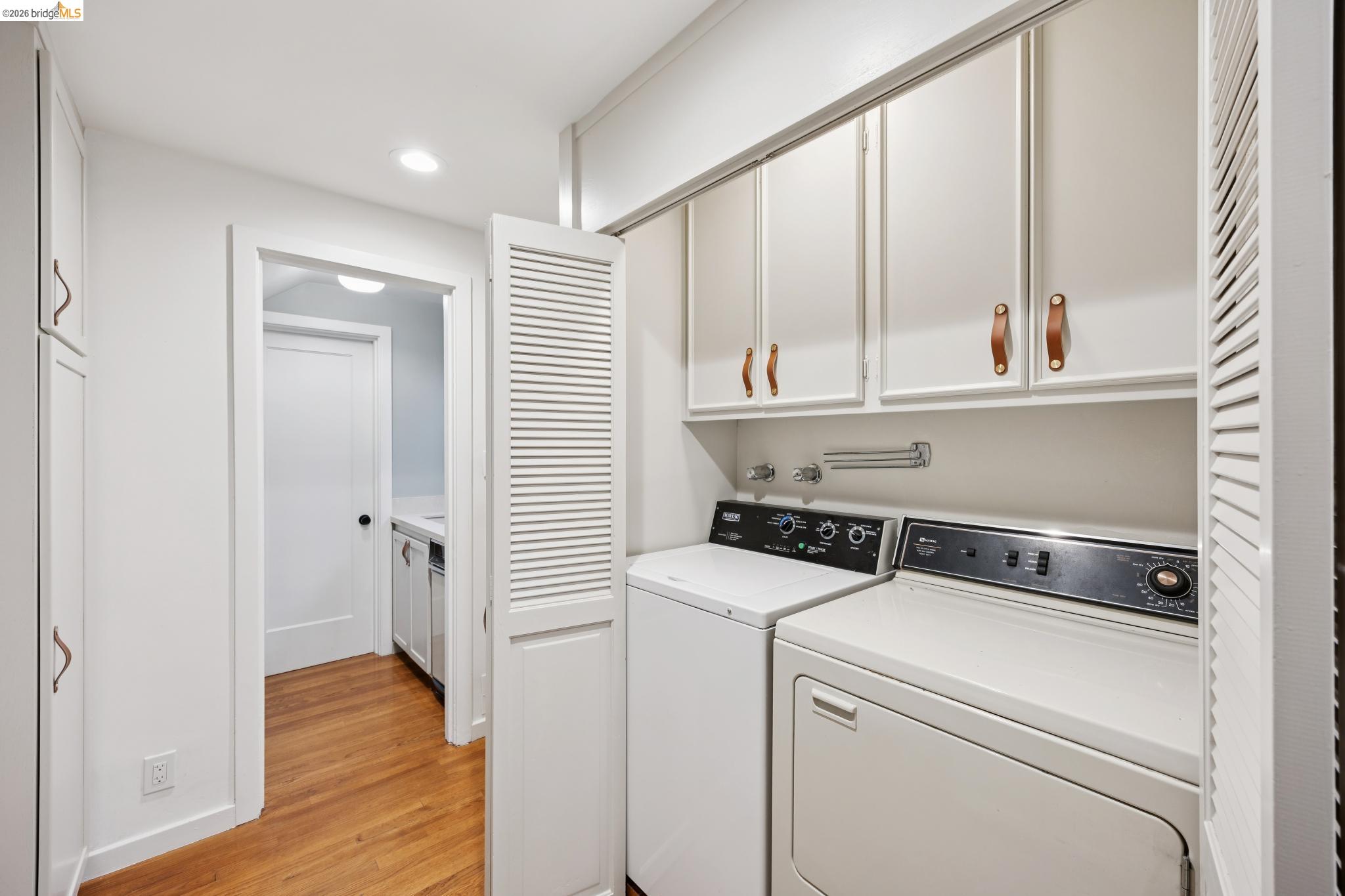 18 Arlington Ct