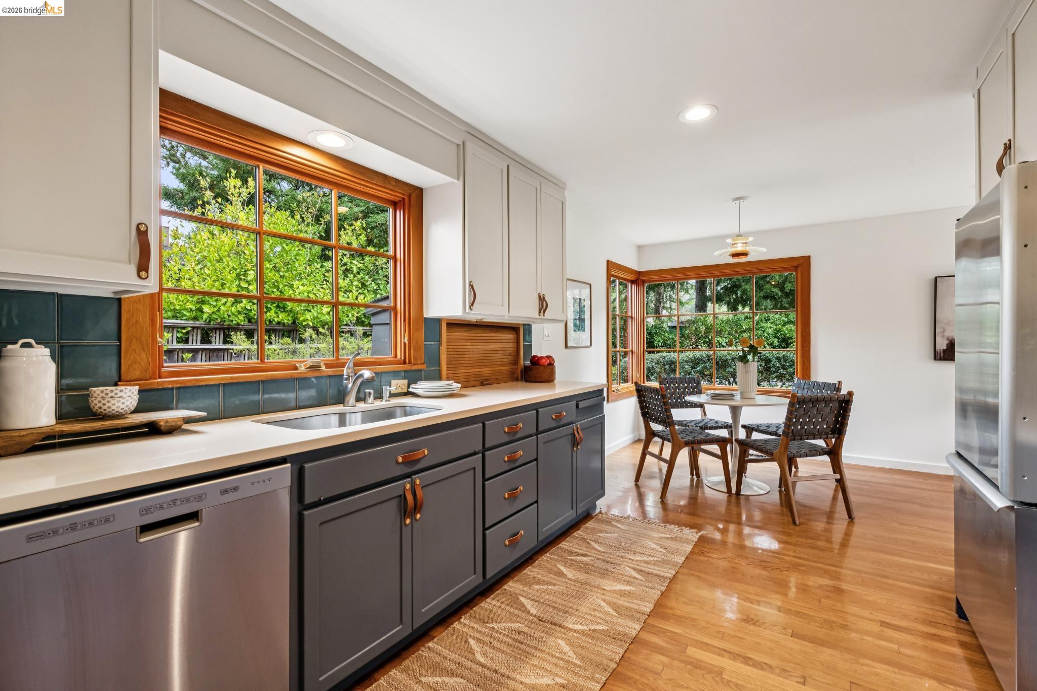 18 Arlington Ct