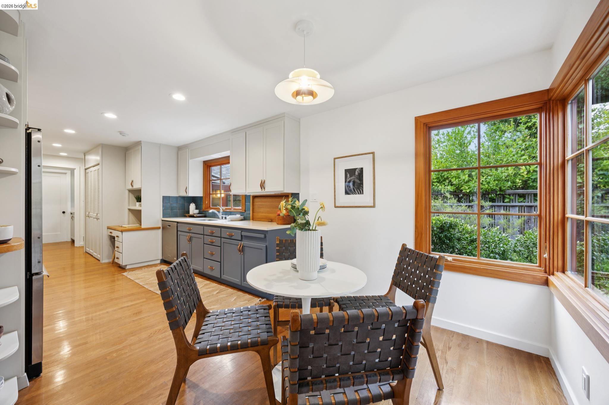 18 Arlington Ct