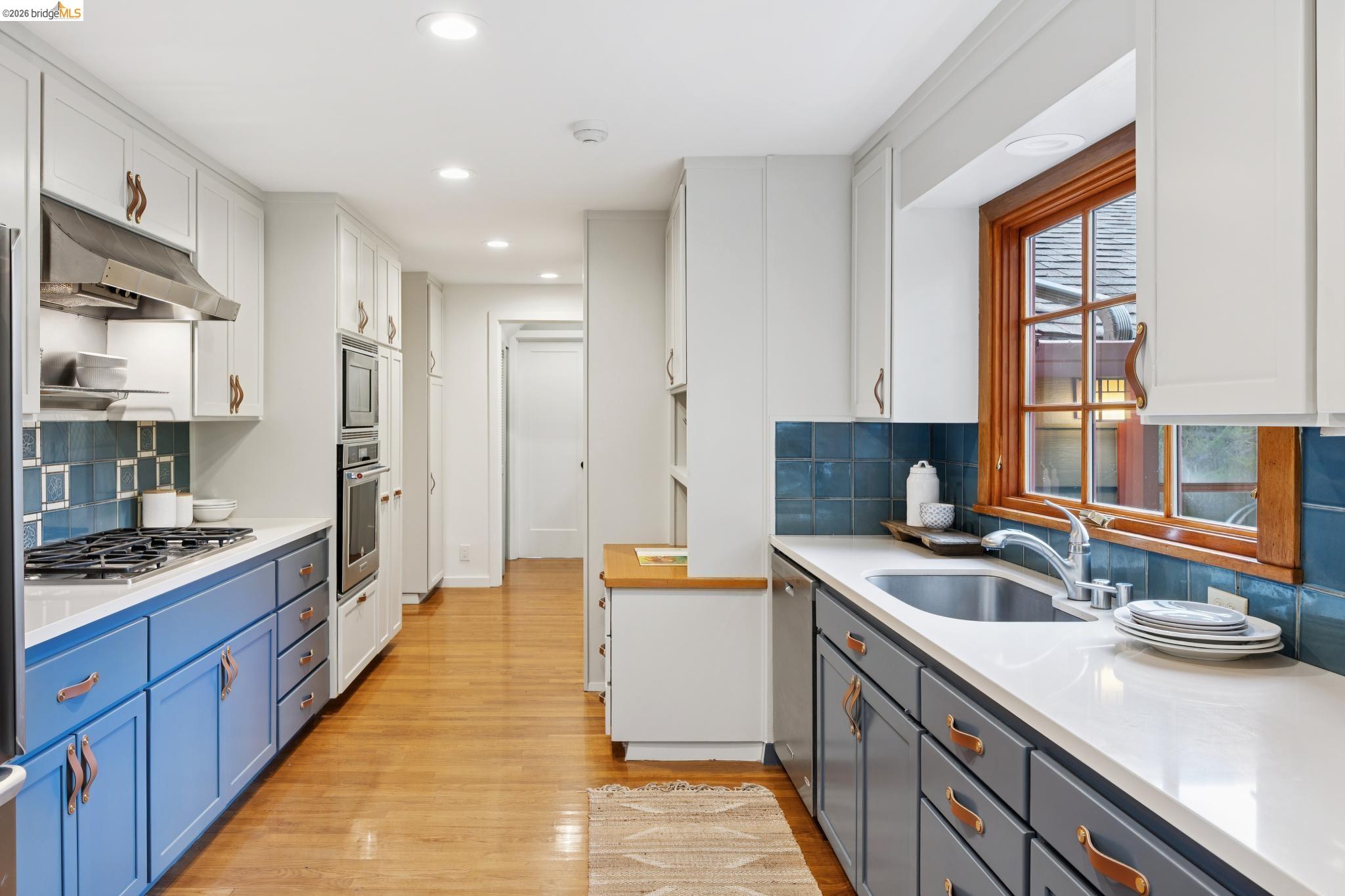 18 Arlington Ct