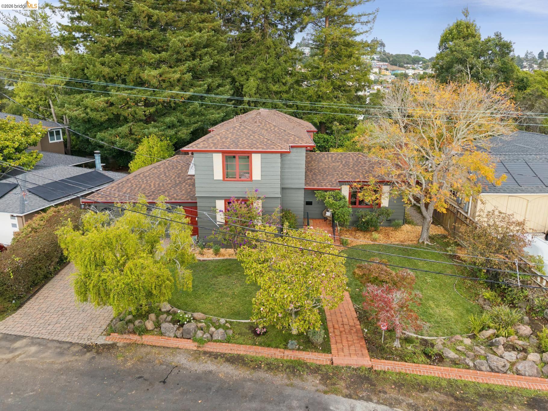 18 Arlington Ct