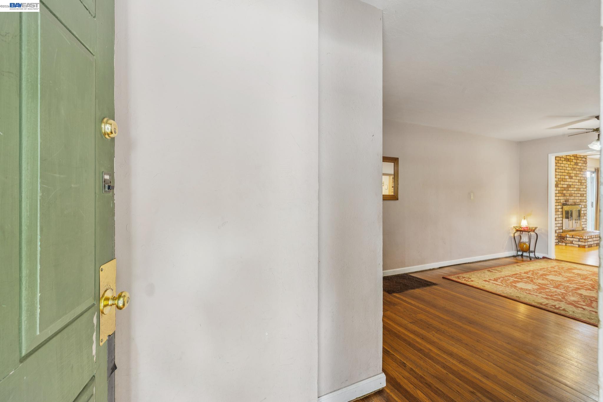 15742 Paseo Largavista