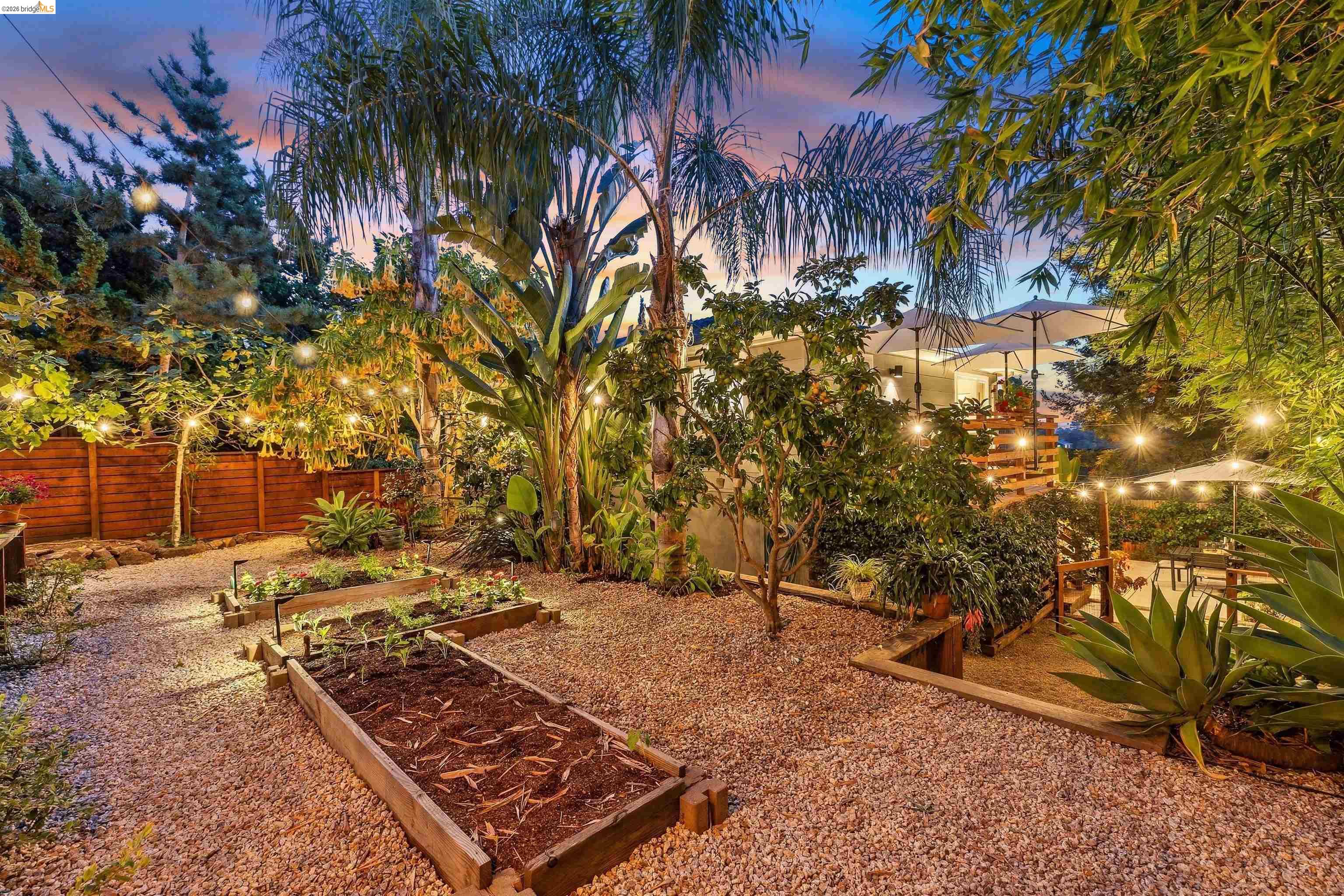 4287 Fair Ave