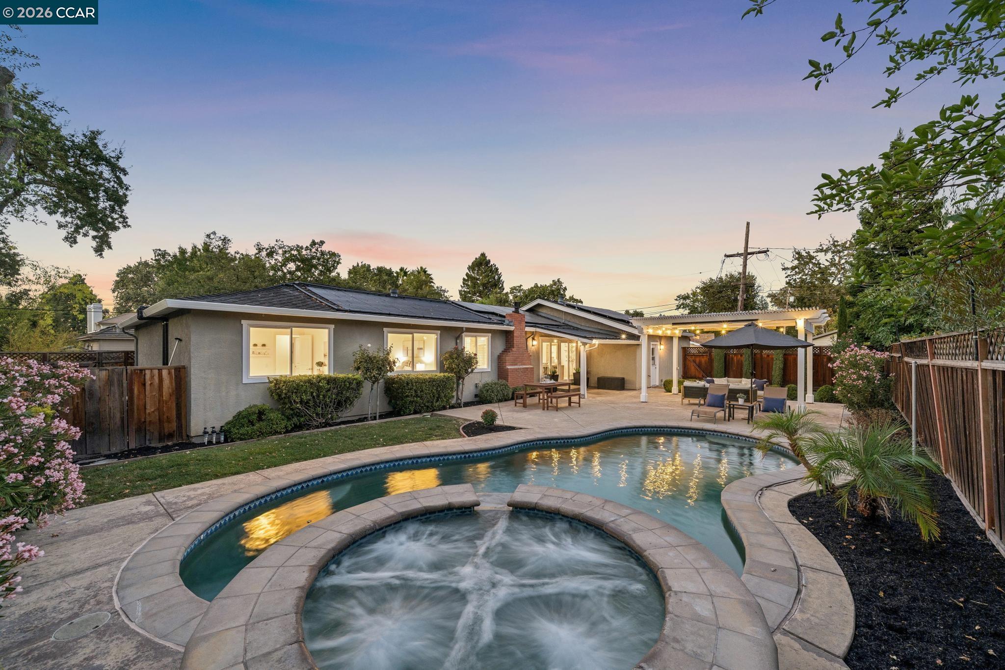 77 Jerome Ct
