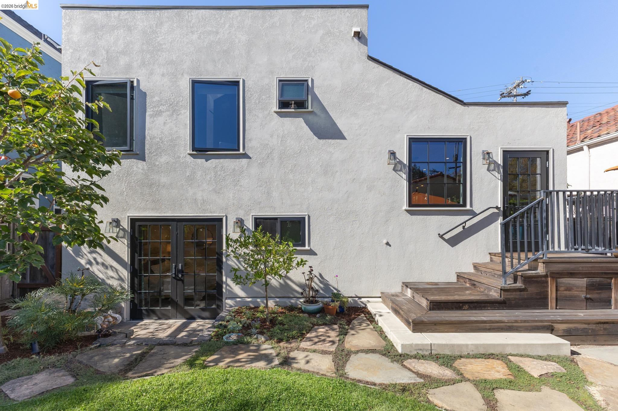 6628 Chabot Rd