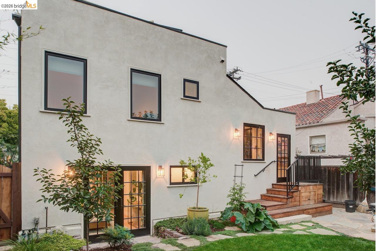 6628 Chabot Rd