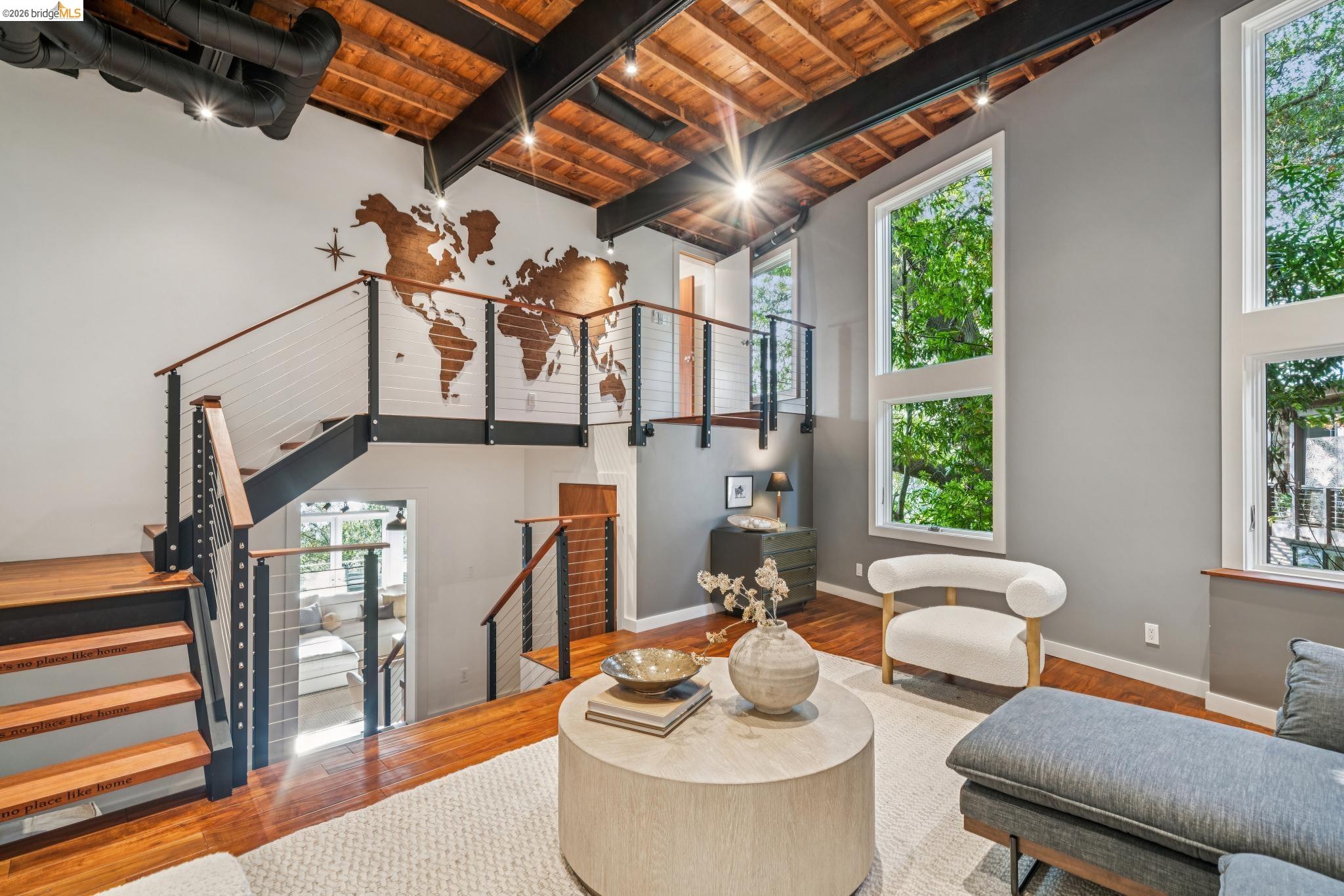 25 Ascot Court