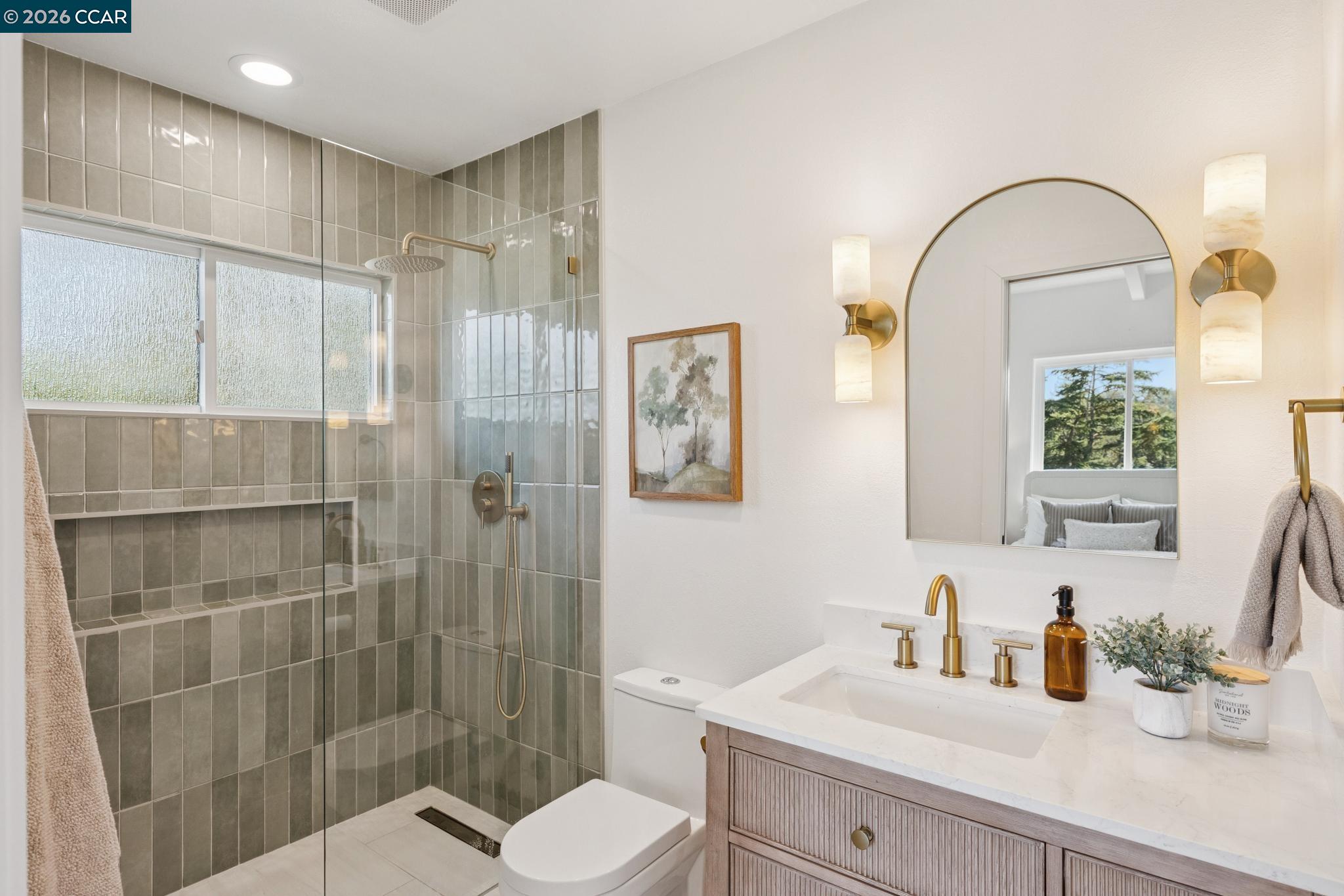 3241 Judith Ln