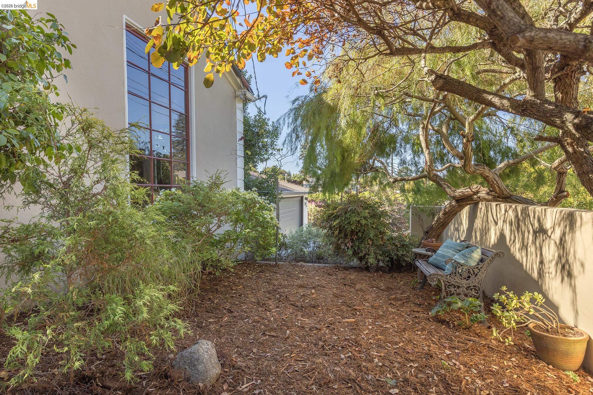 80 Hazel Rd.