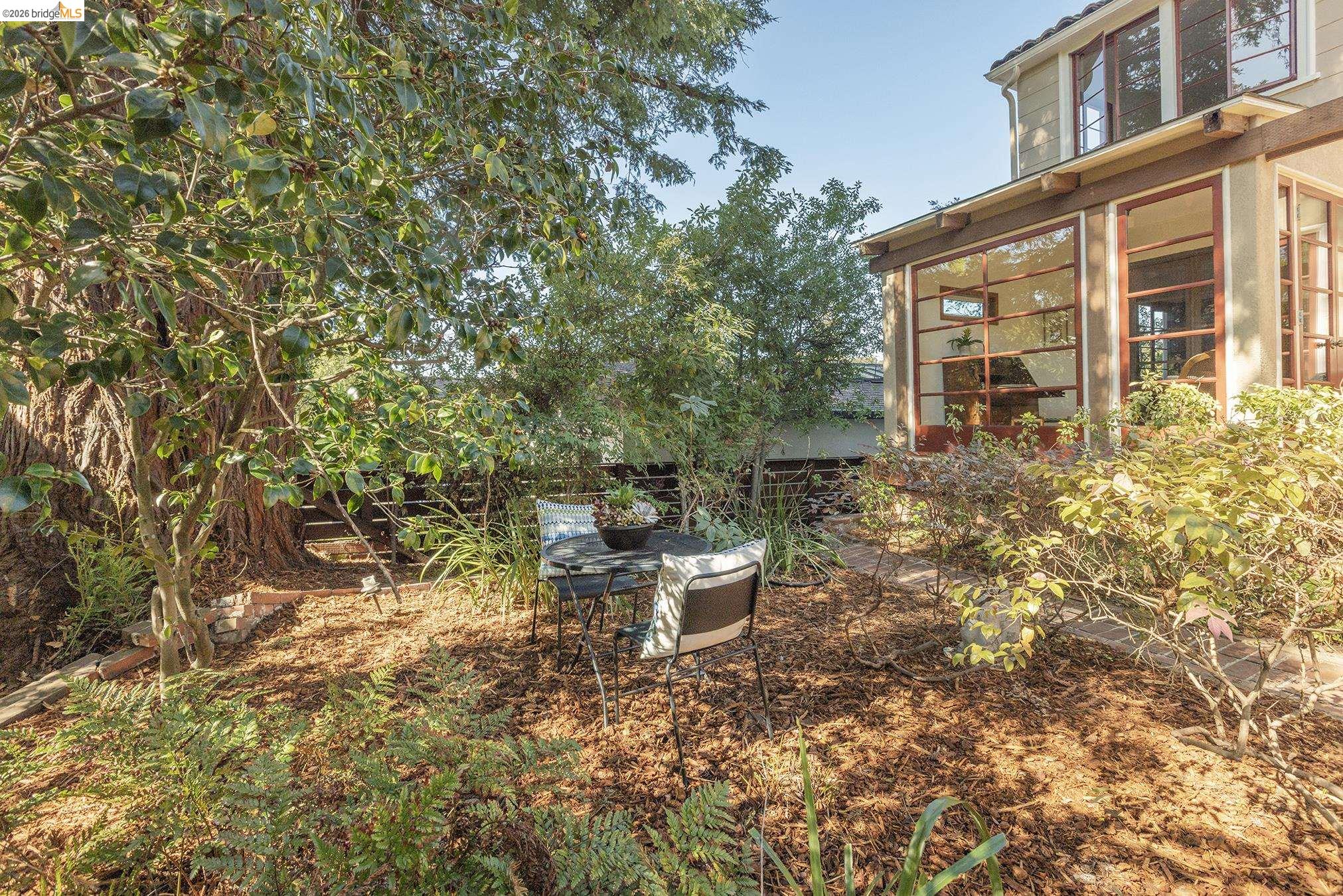 80 Hazel Rd.
