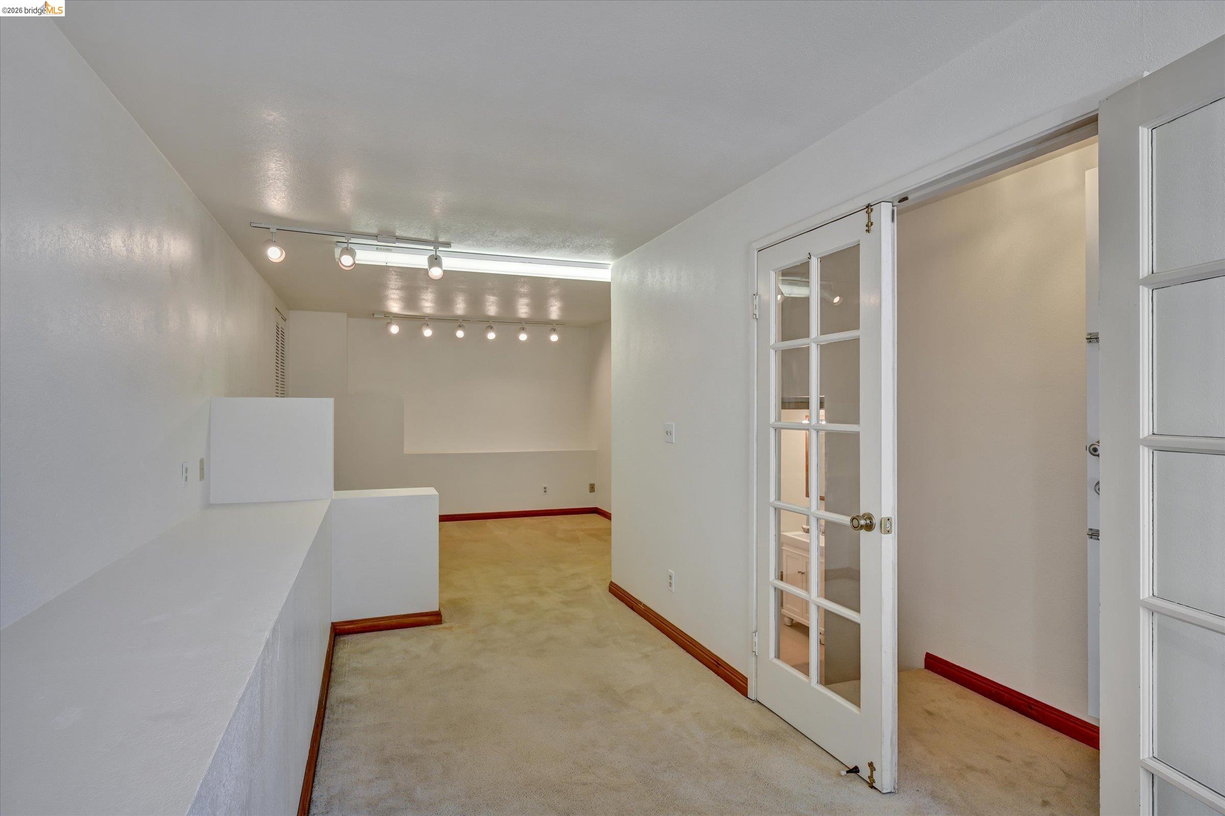 130 Samaria Ln