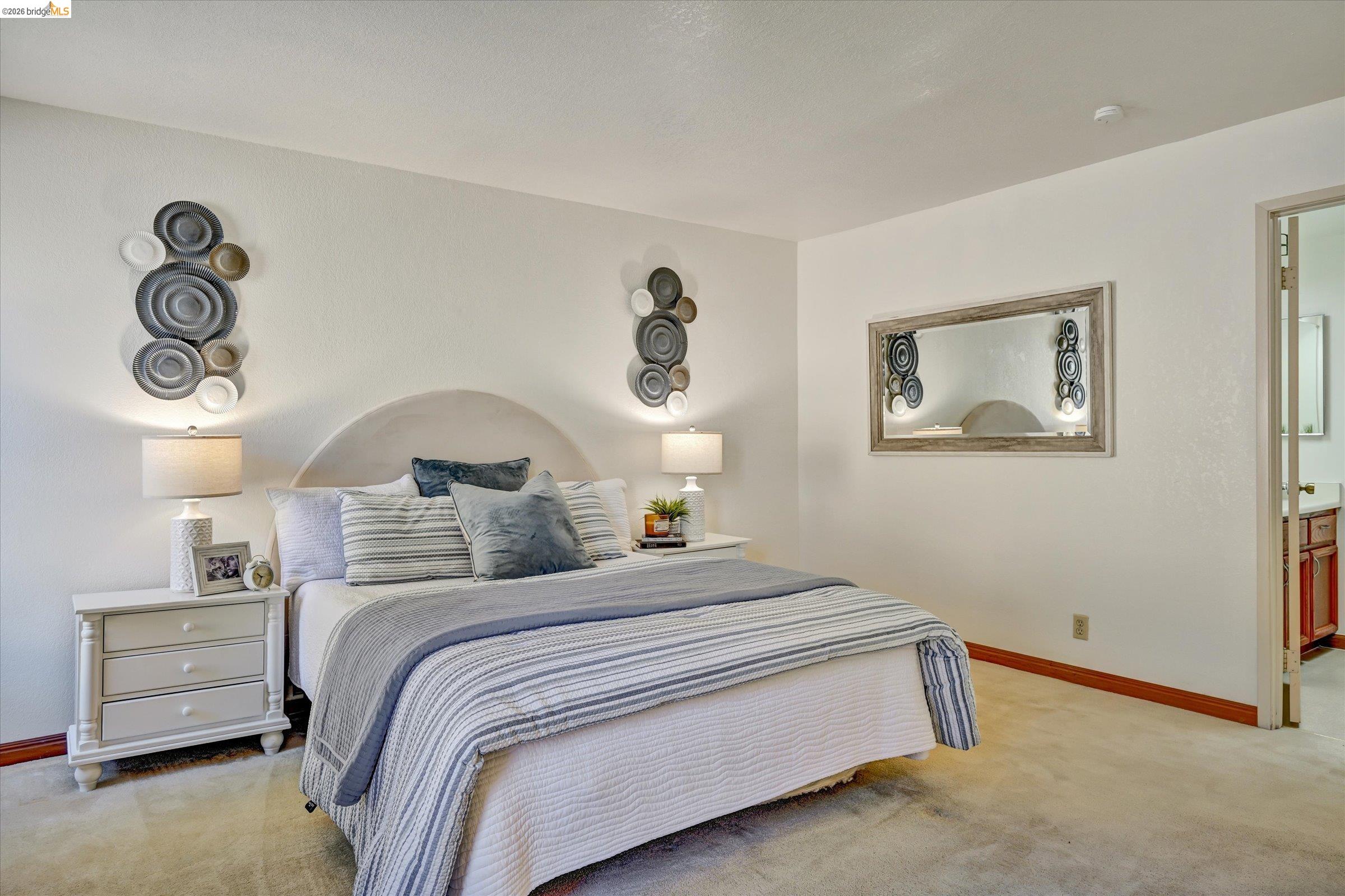 130 Samaria Ln