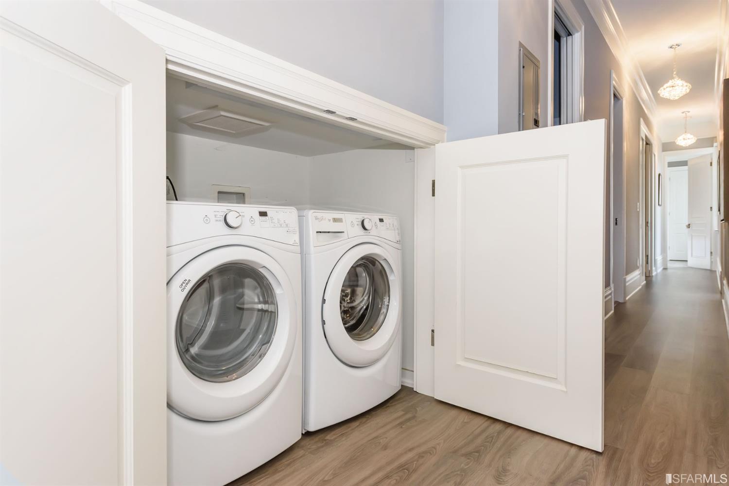 3044 California Street