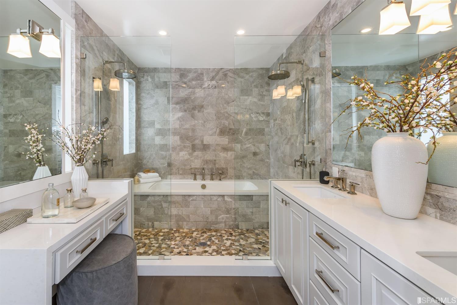 3044 California Street