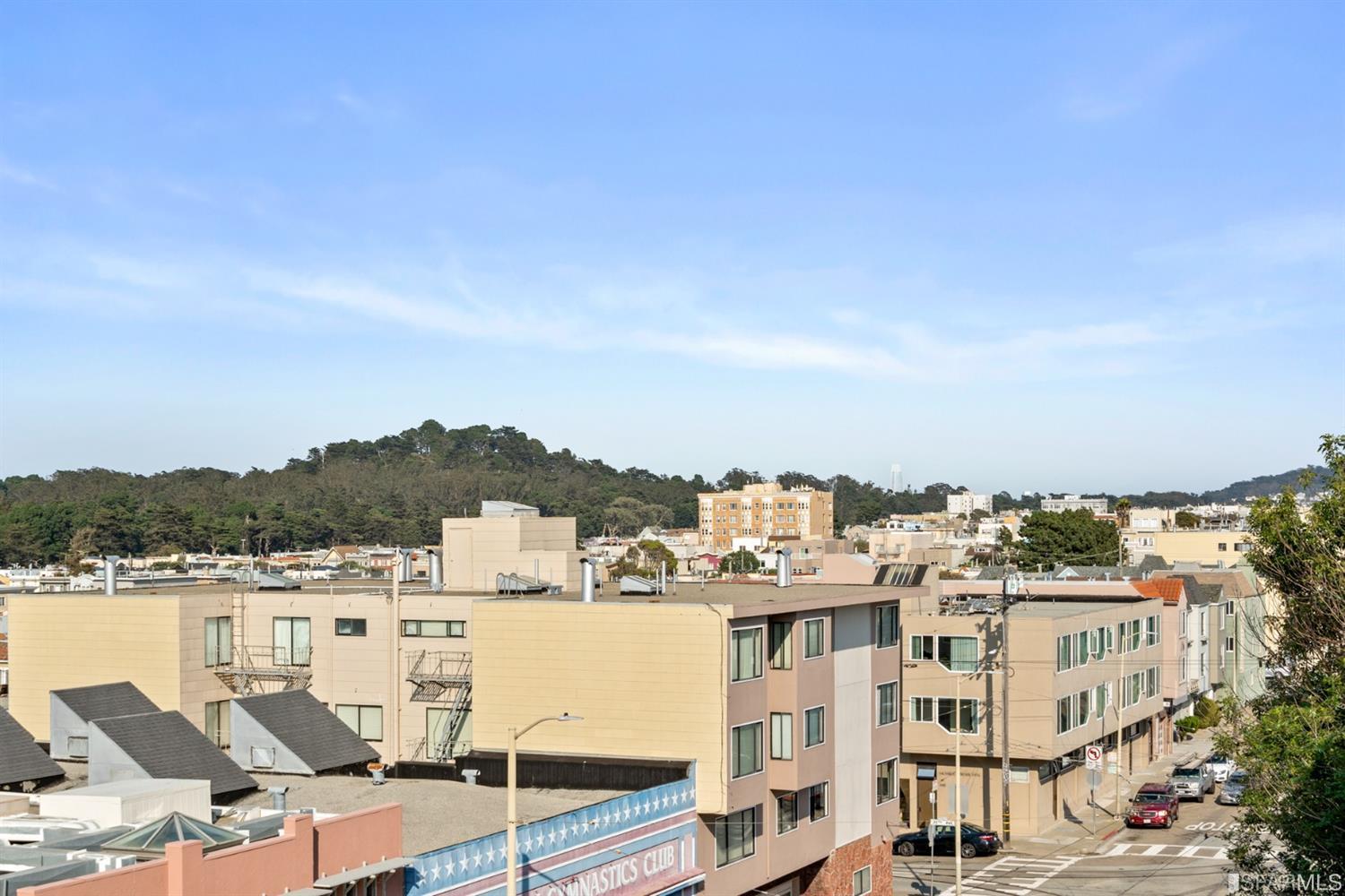 1408 31st Avenue Unit: 403