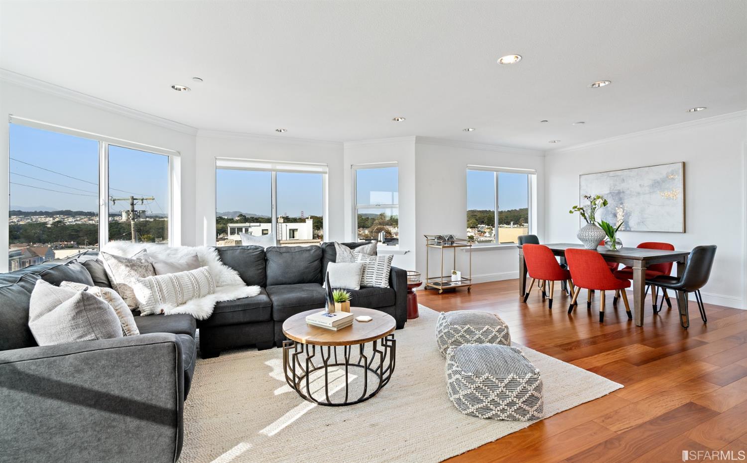 1408 31st Avenue Unit: 403