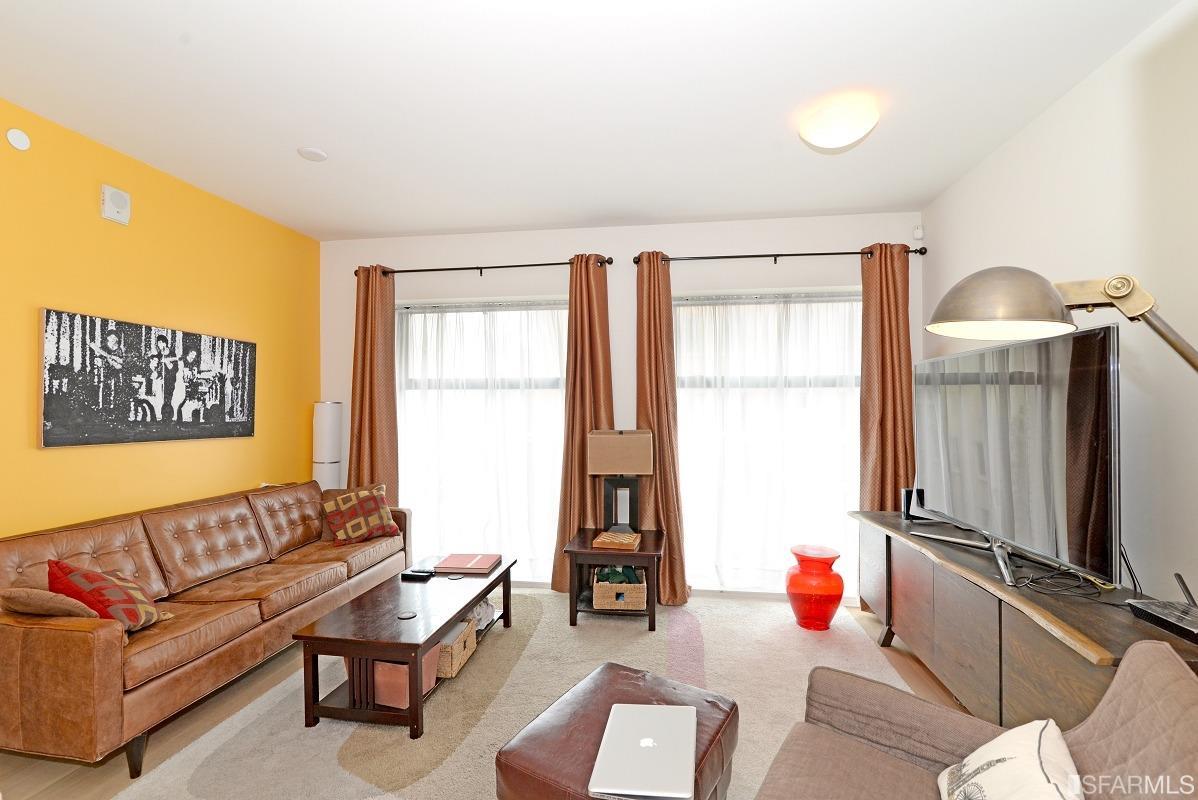 1080 Sutter Street Unit: 404