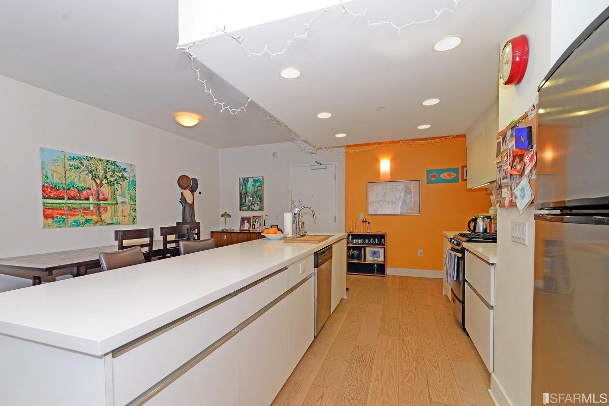 1080 Sutter Street Unit: 404
