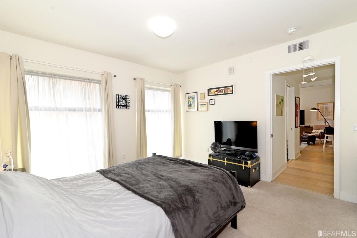 1080 Sutter Street Unit: 404