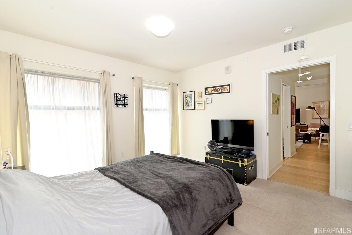 1080 Sutter Street Unit: 404