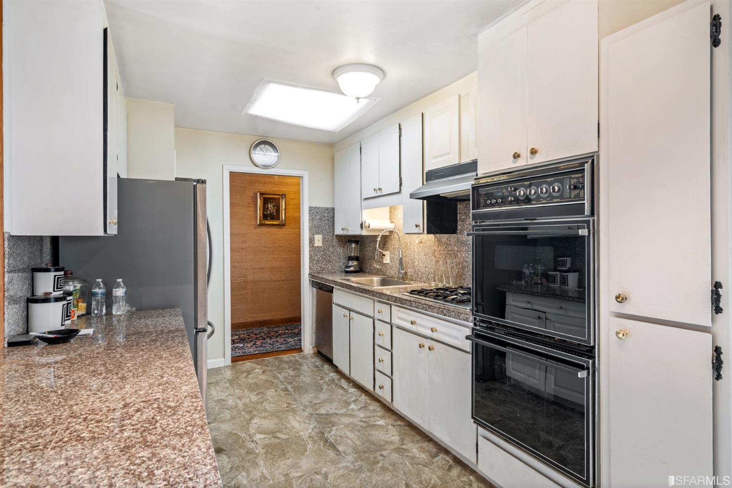 2924 Sacramento Street