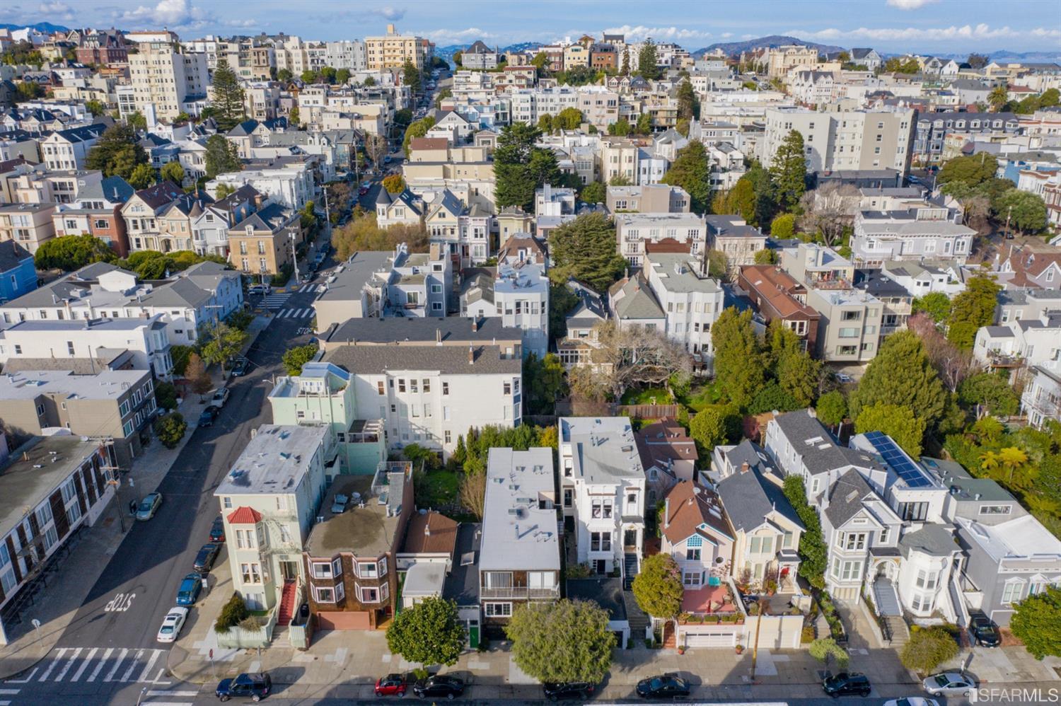 2924 Sacramento Street