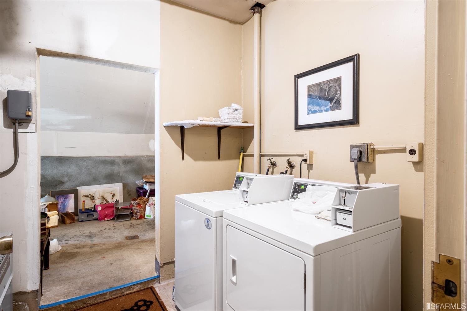 2924 Sacramento Street