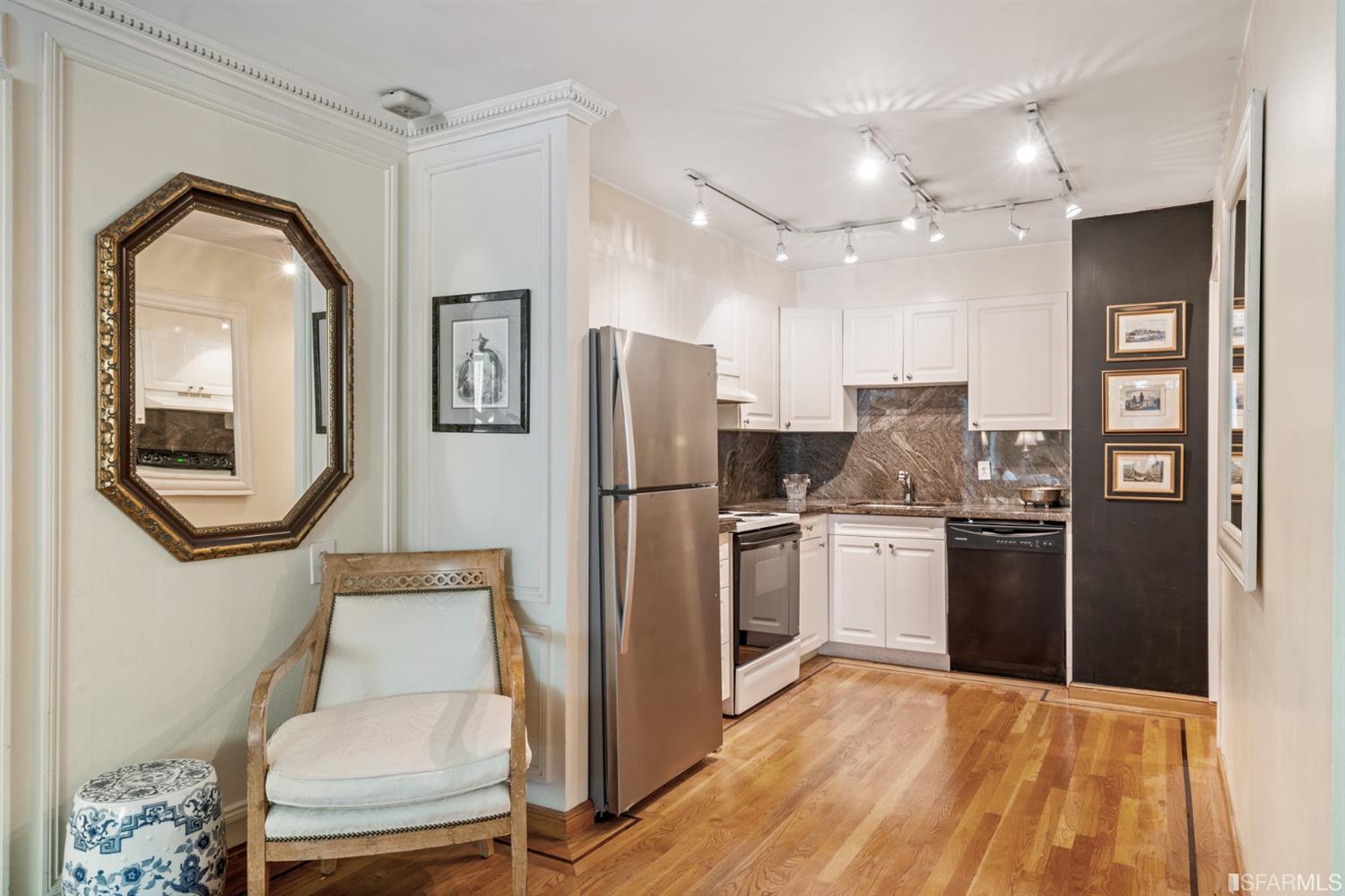 2924 Sacramento Street