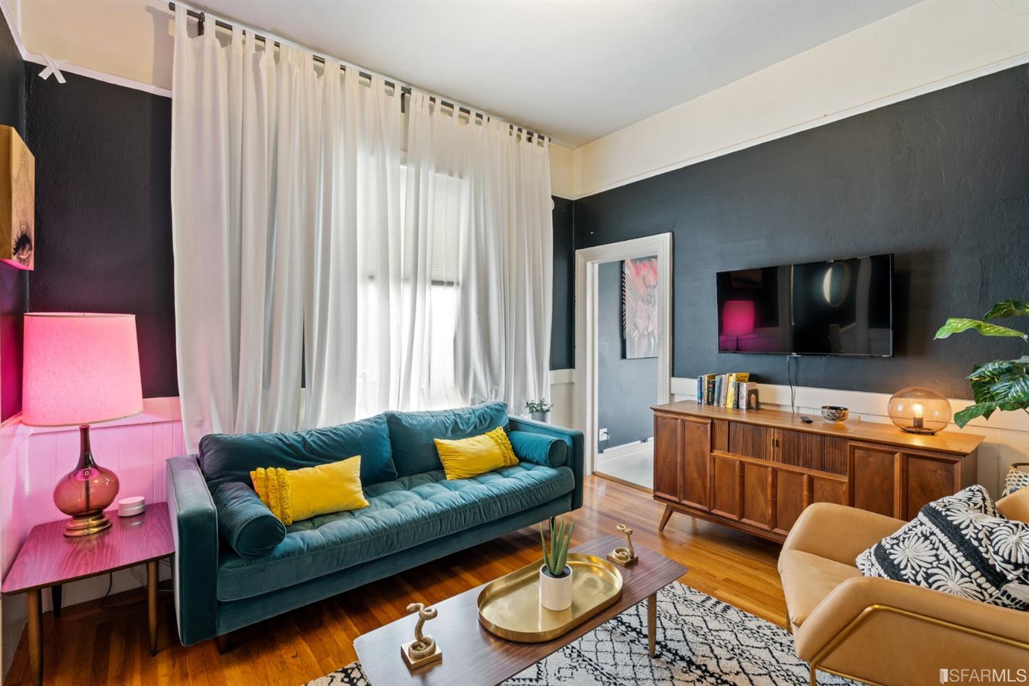 1126 Hampshire Street